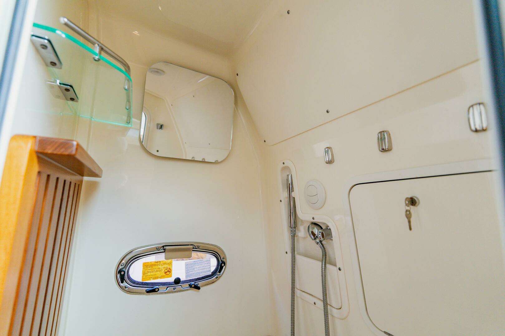2019 Boston Whaler 380 Outrage - Image 46