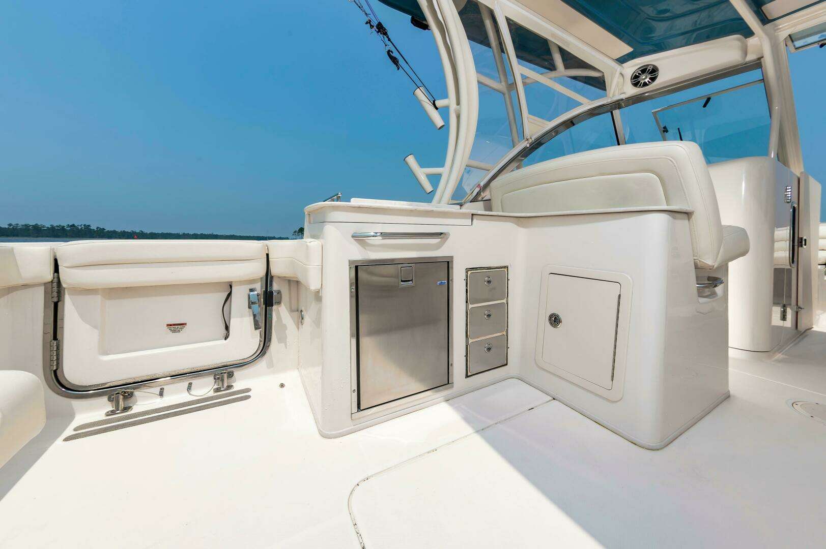 2022 Grady-White — - Image 39