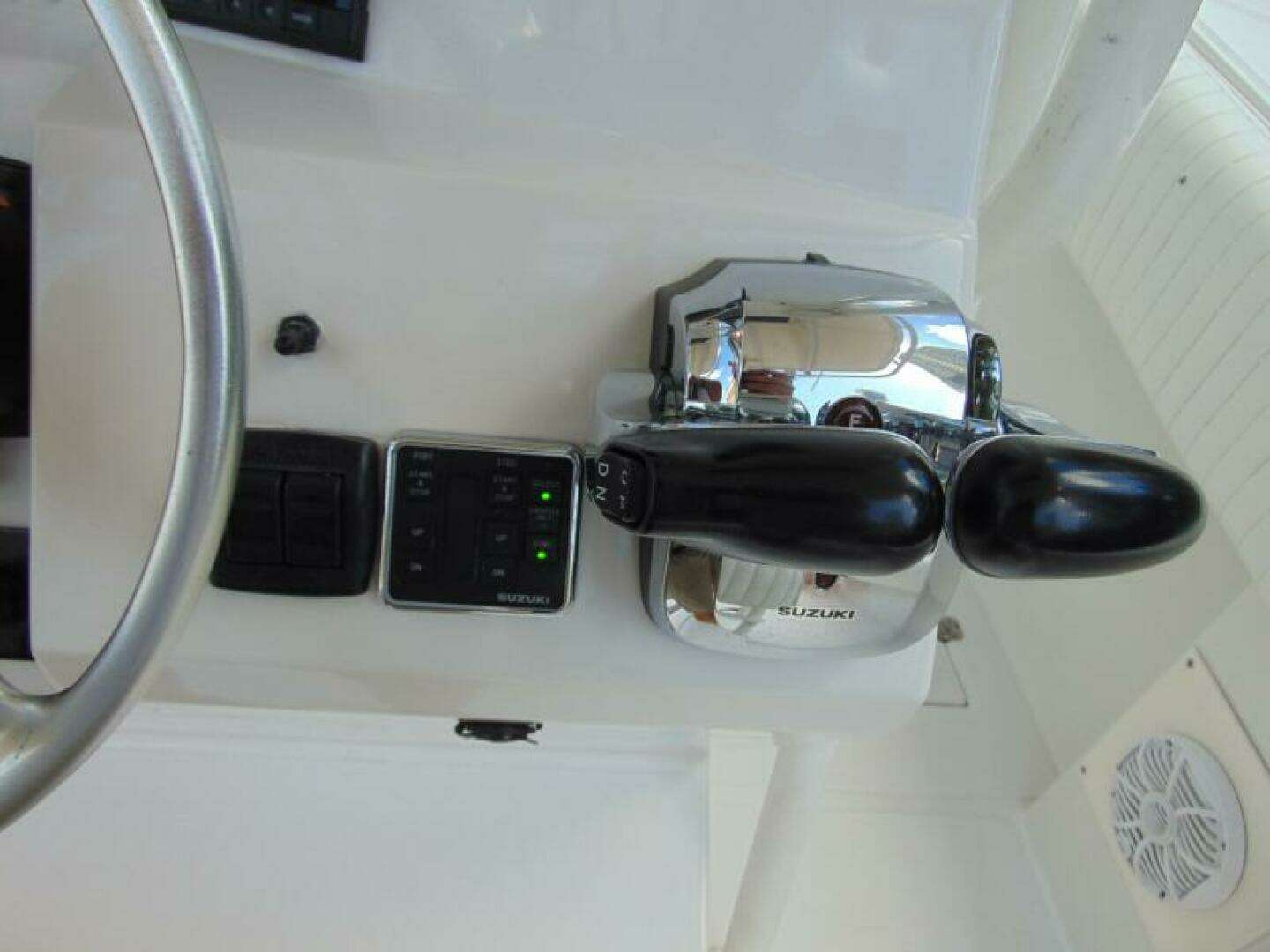 2002 Jupiter 27 Open - Image 15