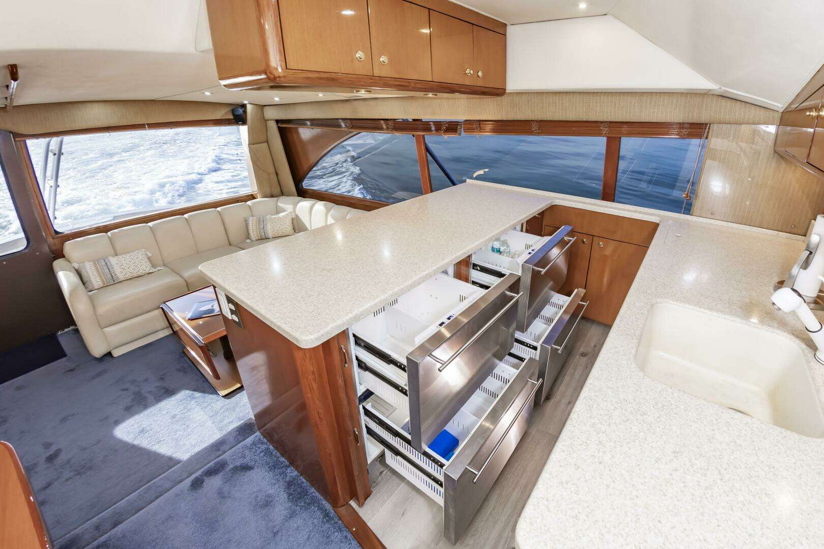 2001 Ocean Yachts 52 SUPER SPORT - Image 35