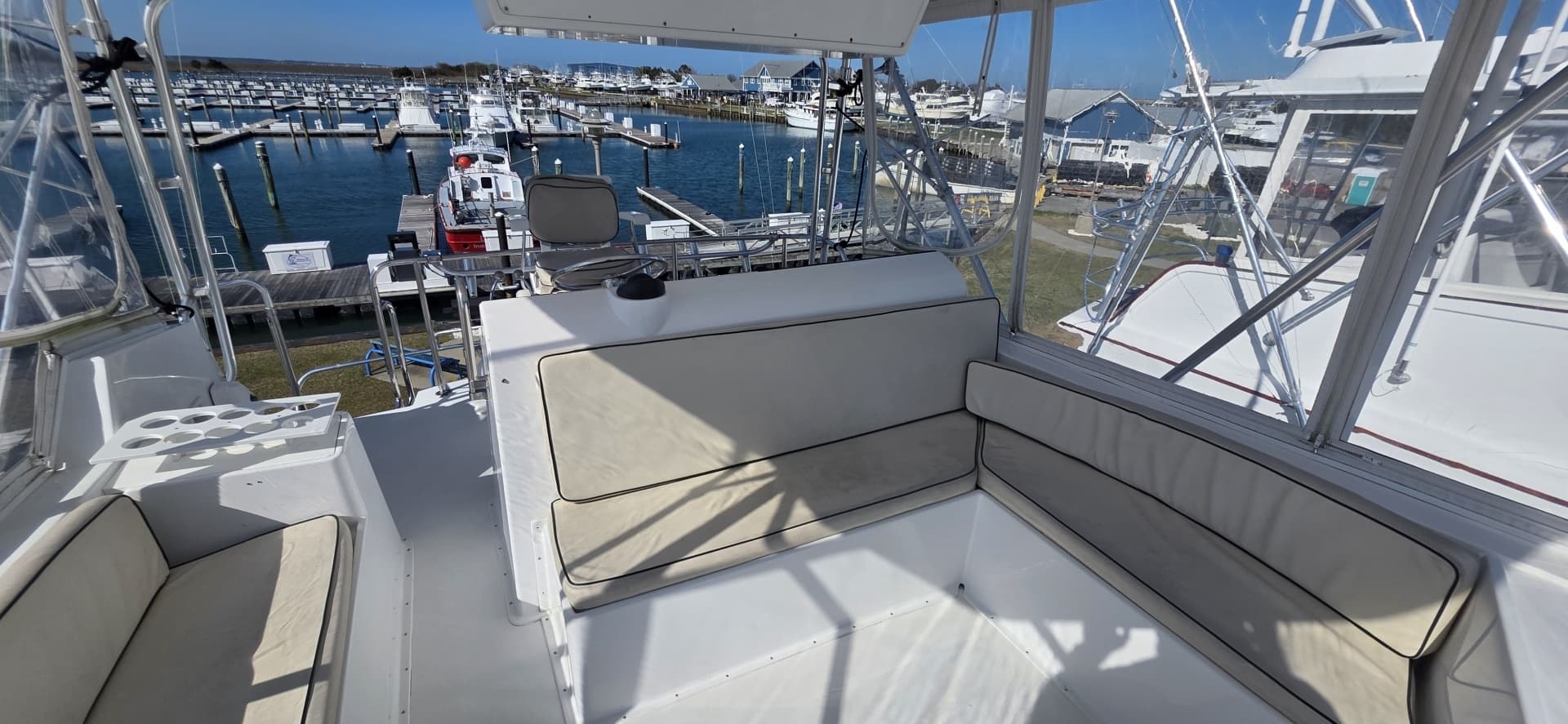 1989 Hatteras 52 Convertible - Image 44