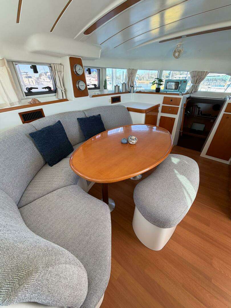 2005 Lagoon 380S - Image 74