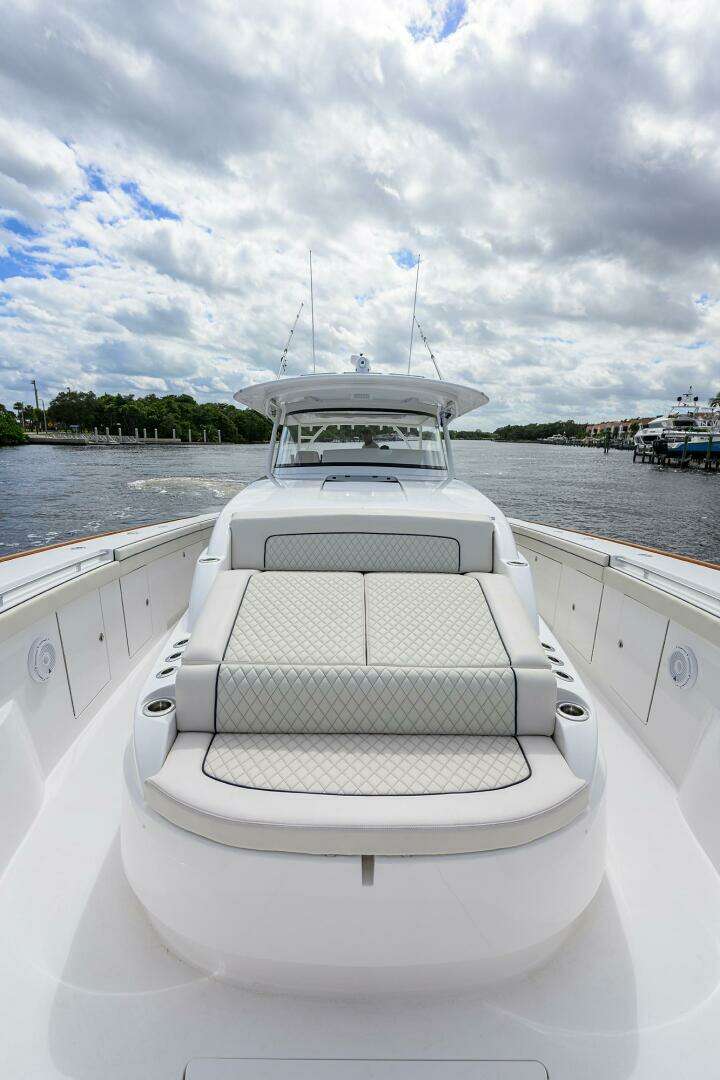 2024 Valhalla Boatworks V-55 - Image 22
