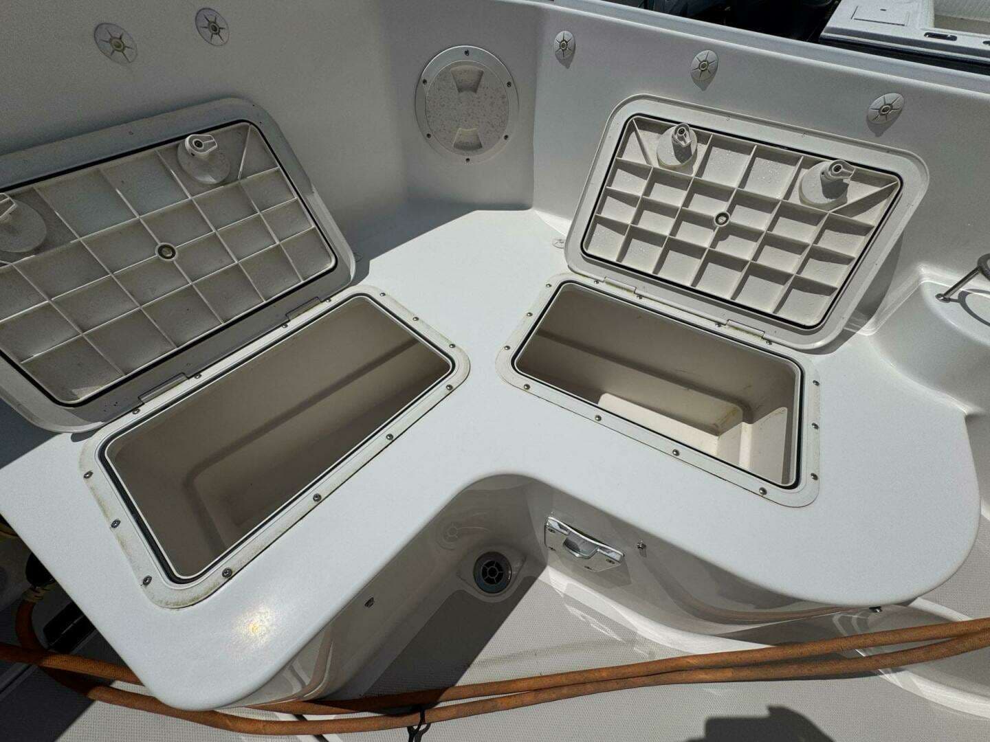 2013 Back Cove 30 - Image 19