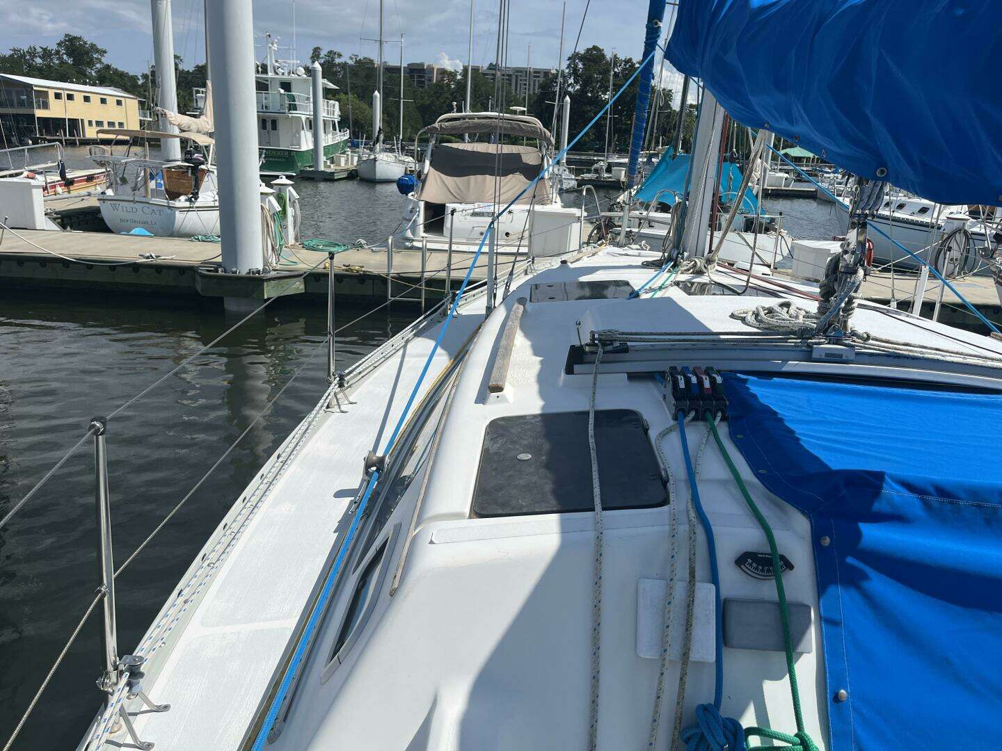 1992 Hunter 33.5 - Image 20