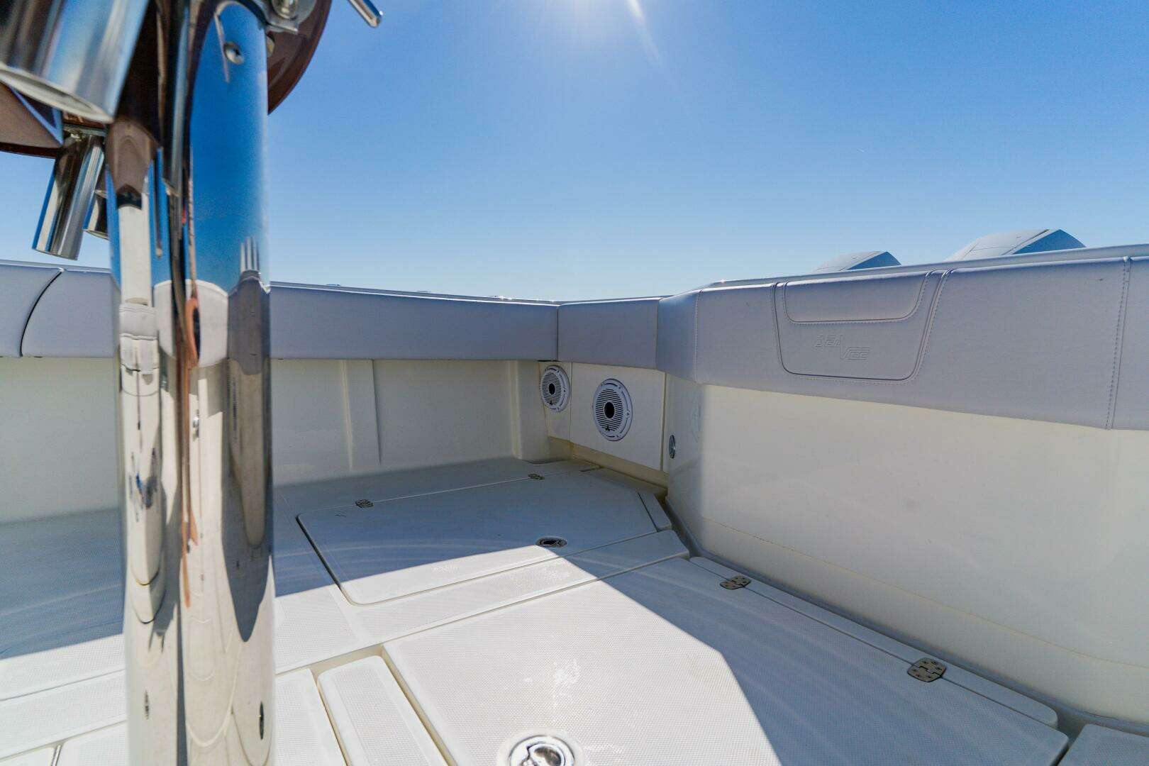2012 SeaVee 390B - Image 39