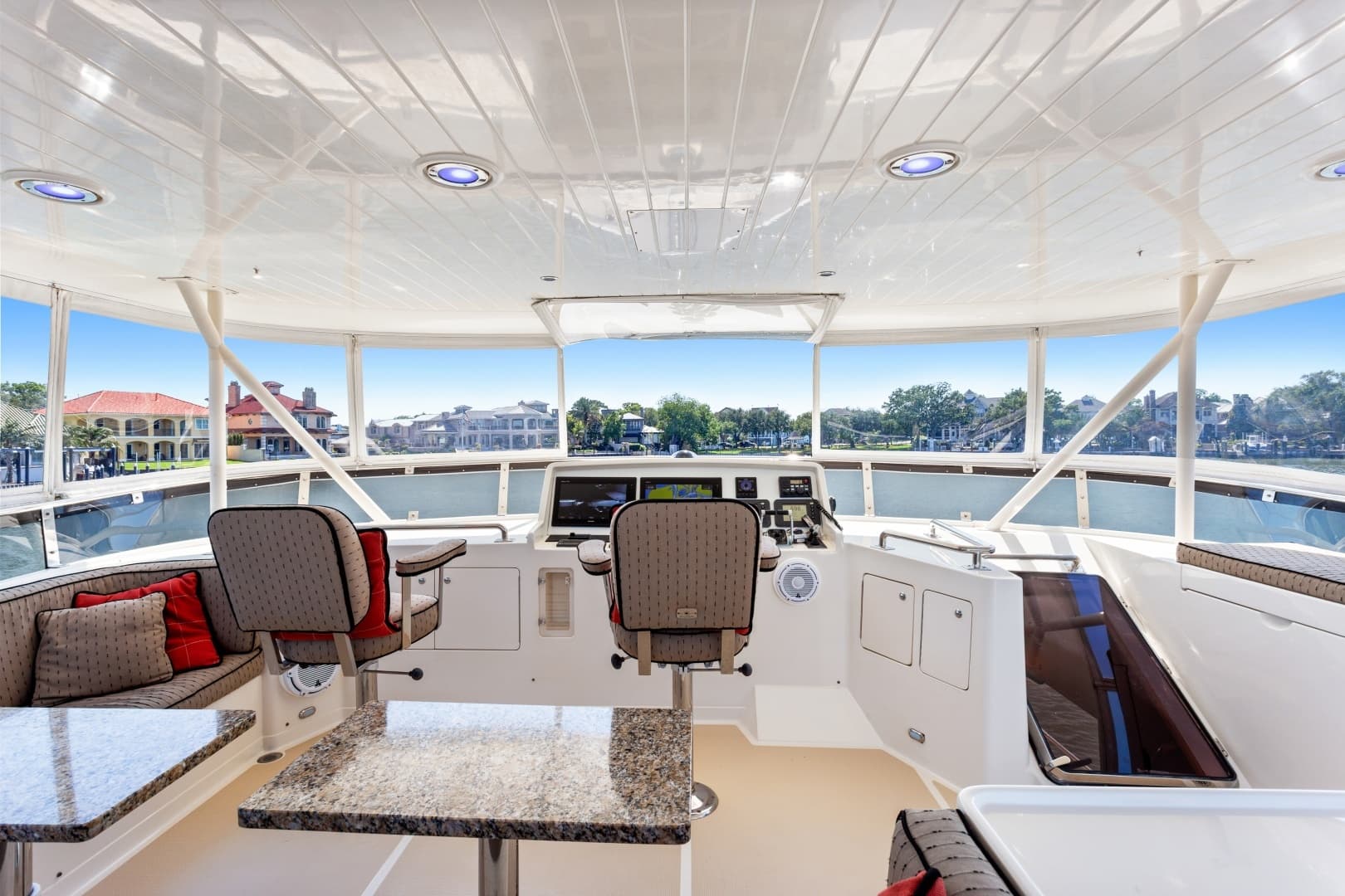 2005 Offshore Yachts Offshore 66 - Image 7
