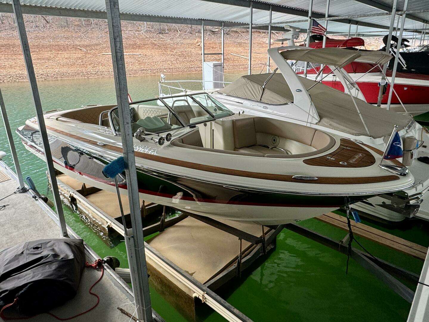 2018 Chris-Craft Launch 27 Heritage Trim Edition - Surf - Image 10