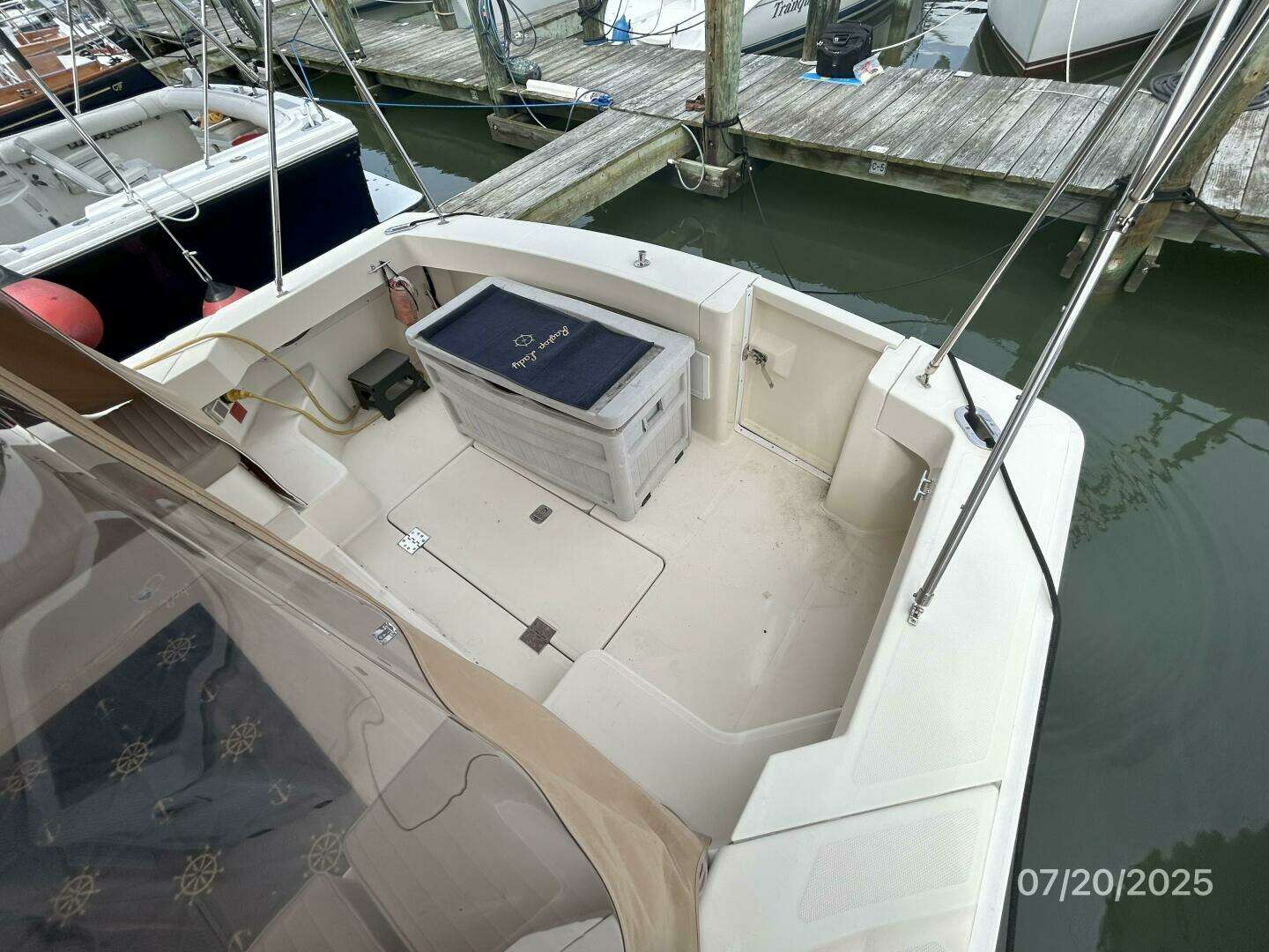 2006 Mainship Pilot - Image 13