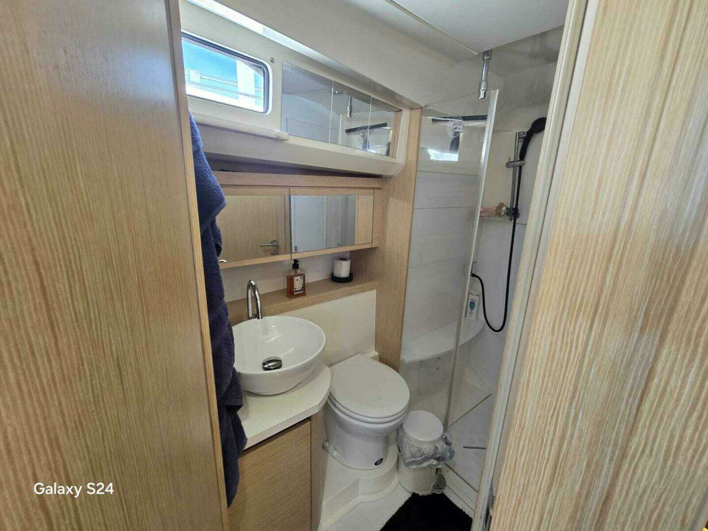 2020 Greenline 39 E-Drive - Image 28