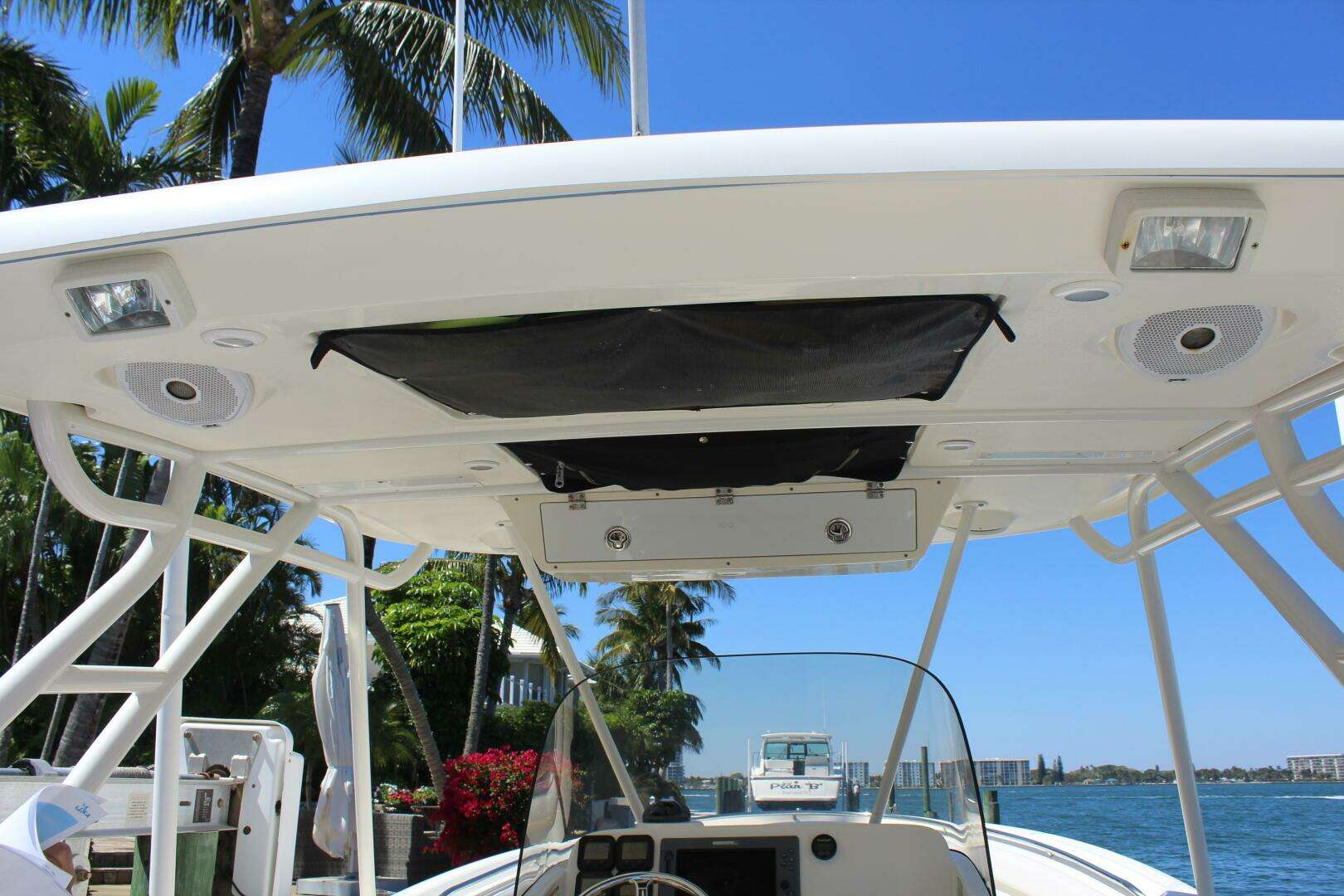 2008 Pursuit 3100 Sport - Image 23