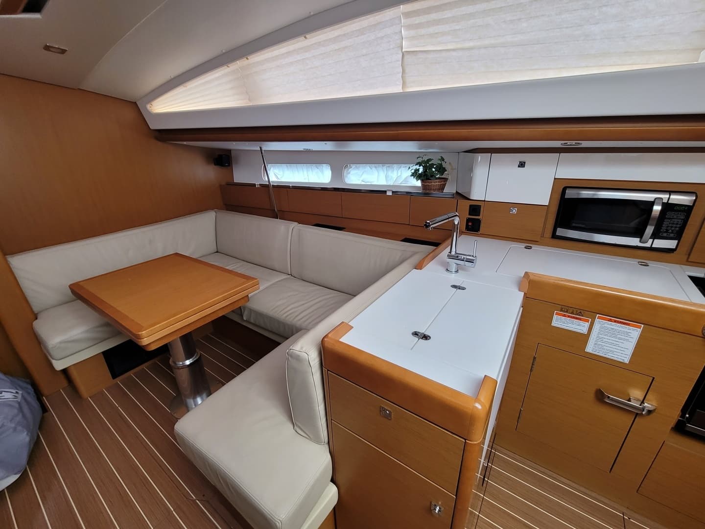 2017 Jeanneau Sun Odyssey 44 DS - Image 34
