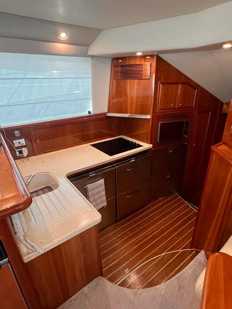 2007 Riviera 51 Flybridge - 63