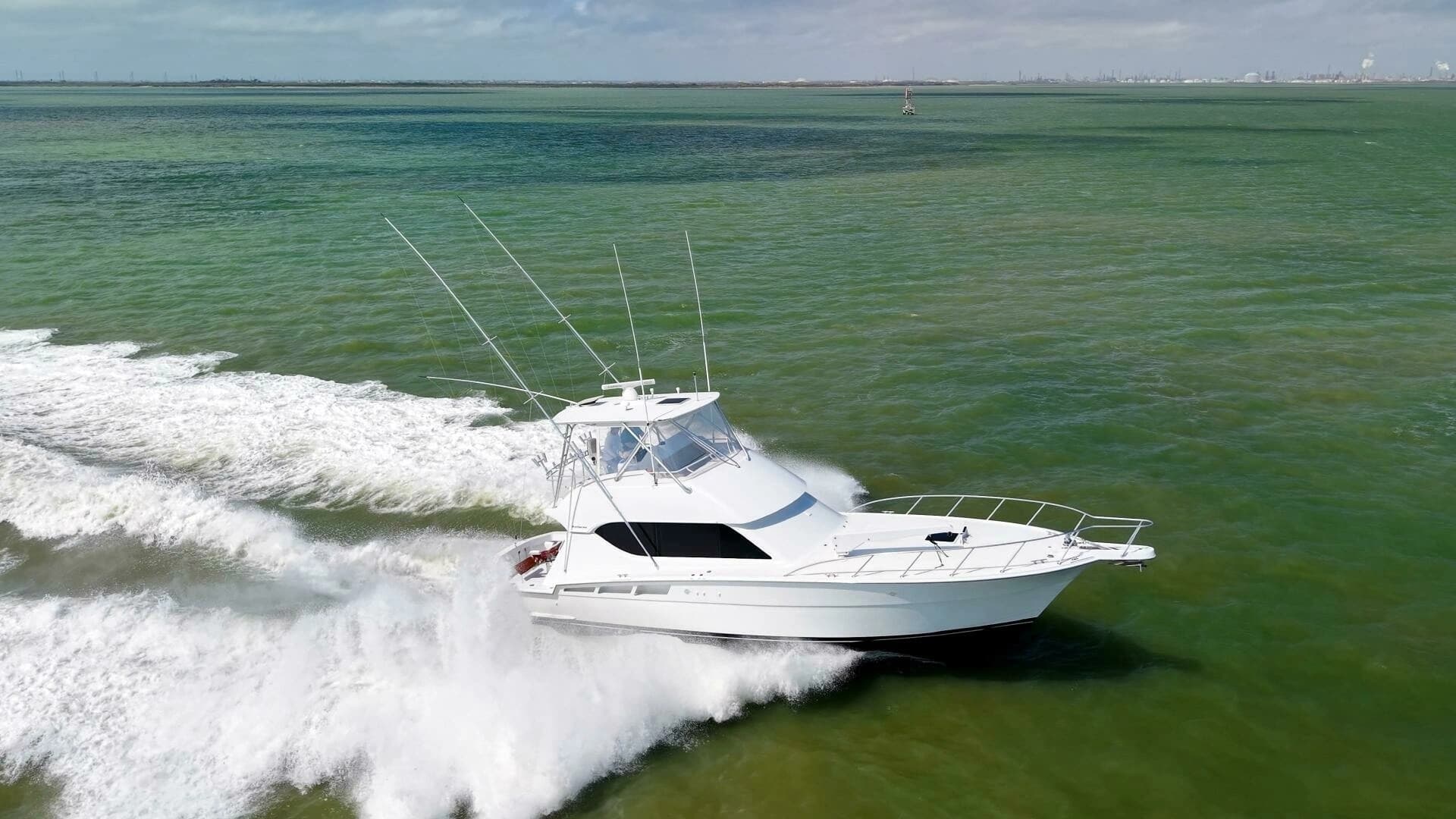 2002 Hatteras 50 Convertible - Image 43