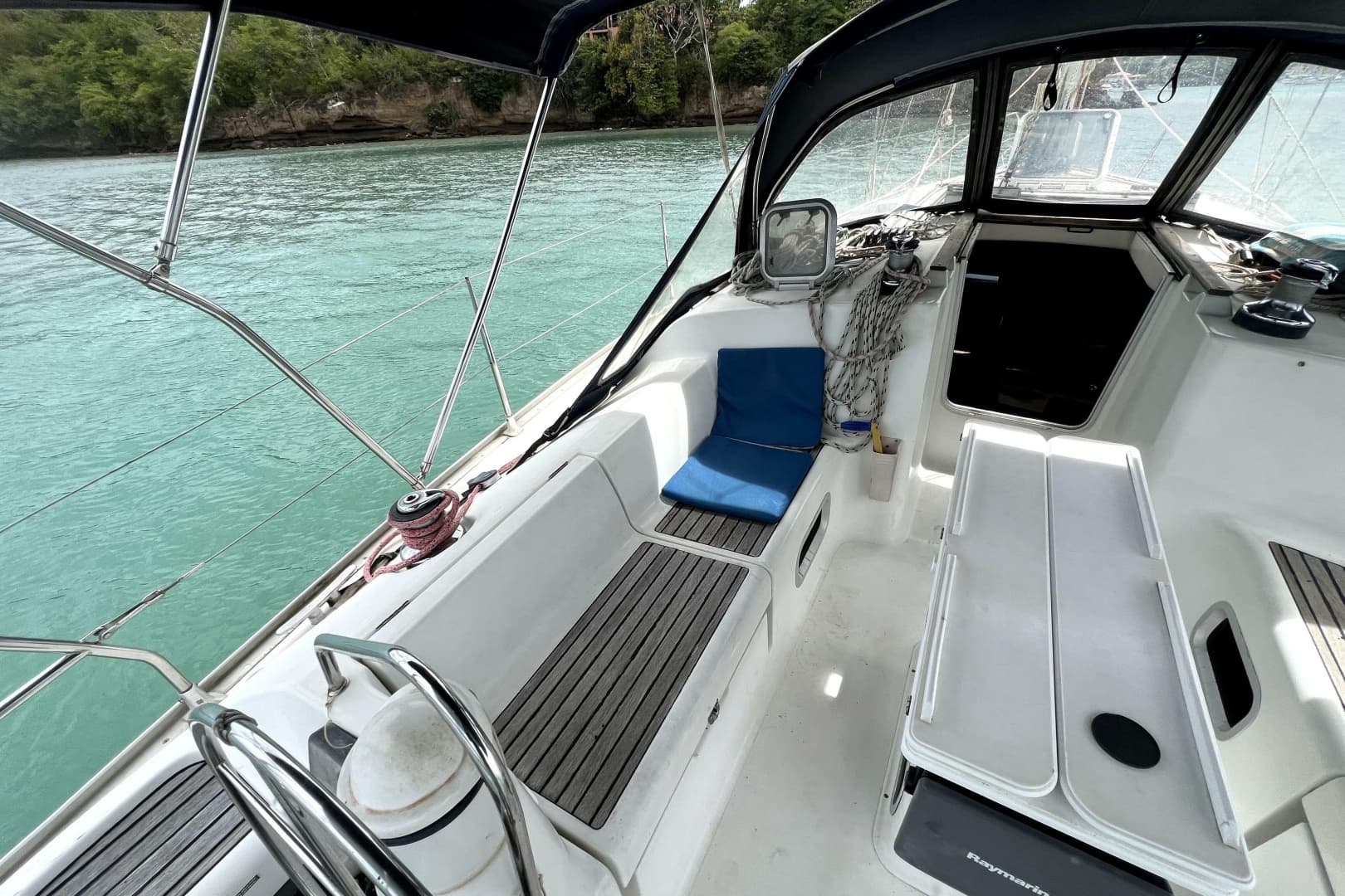2002 Jeanneau Sun Odyssey 40 - Image 9