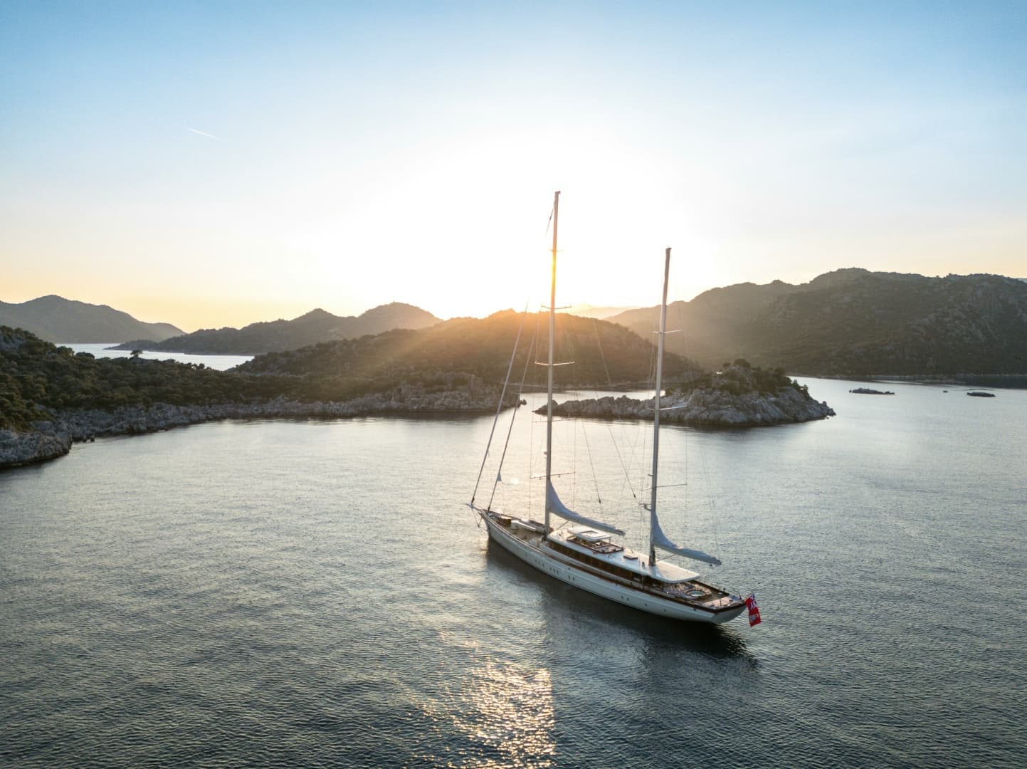 2026 Ares Yachts — - Image 3