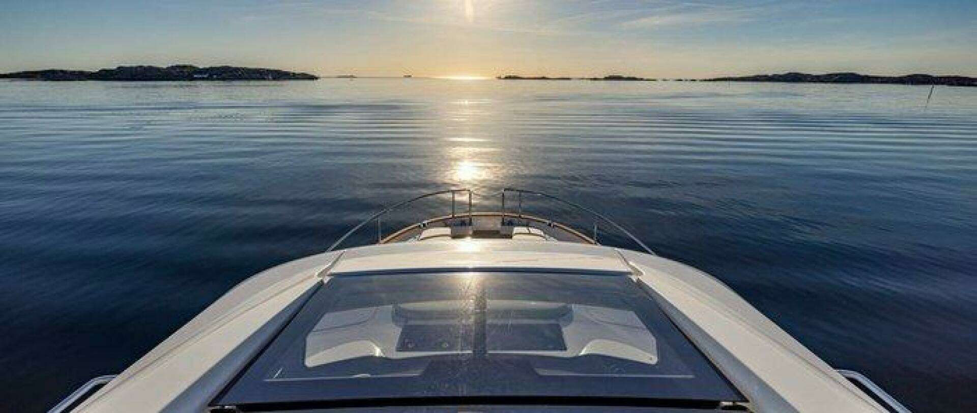 2026 Nimbus 495 Flybridge - Image 16