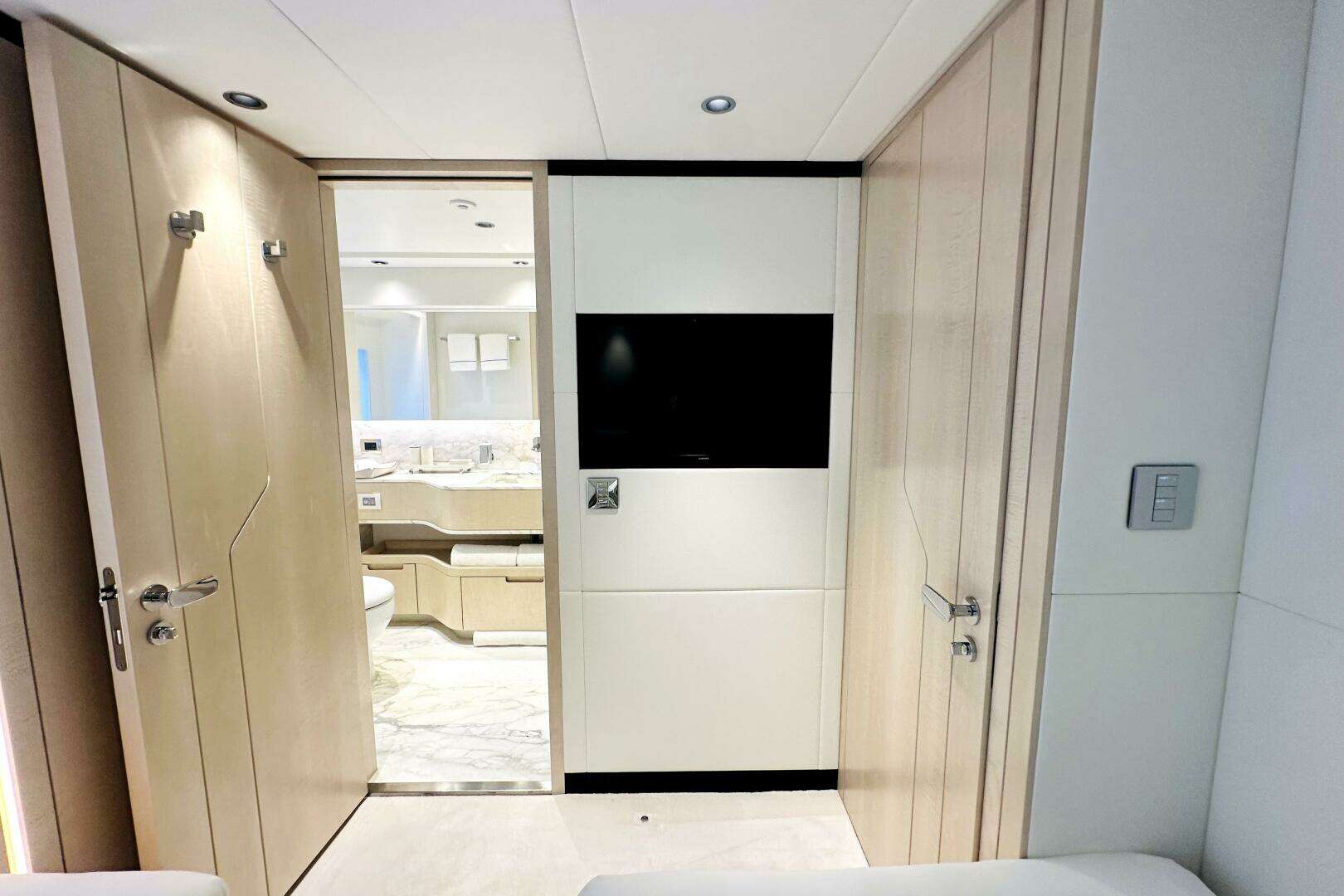 2024 Majesty Yachts 120 - Image 28