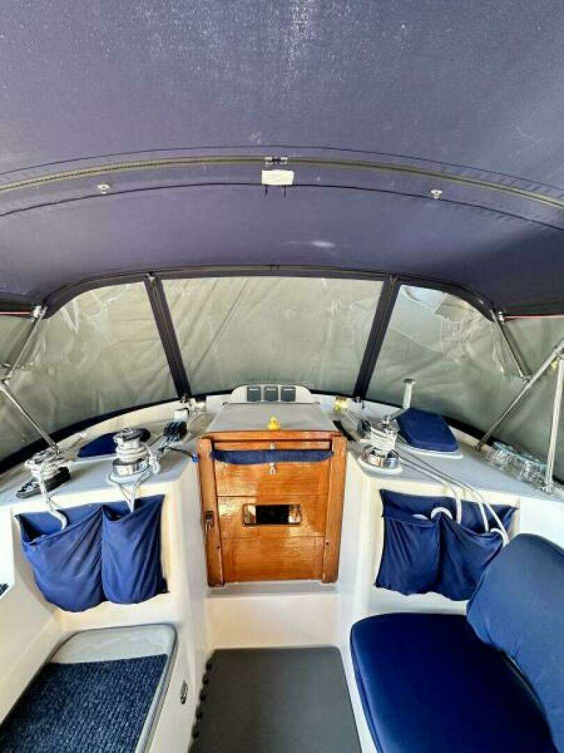2006 Island Packet 440 - Image 29