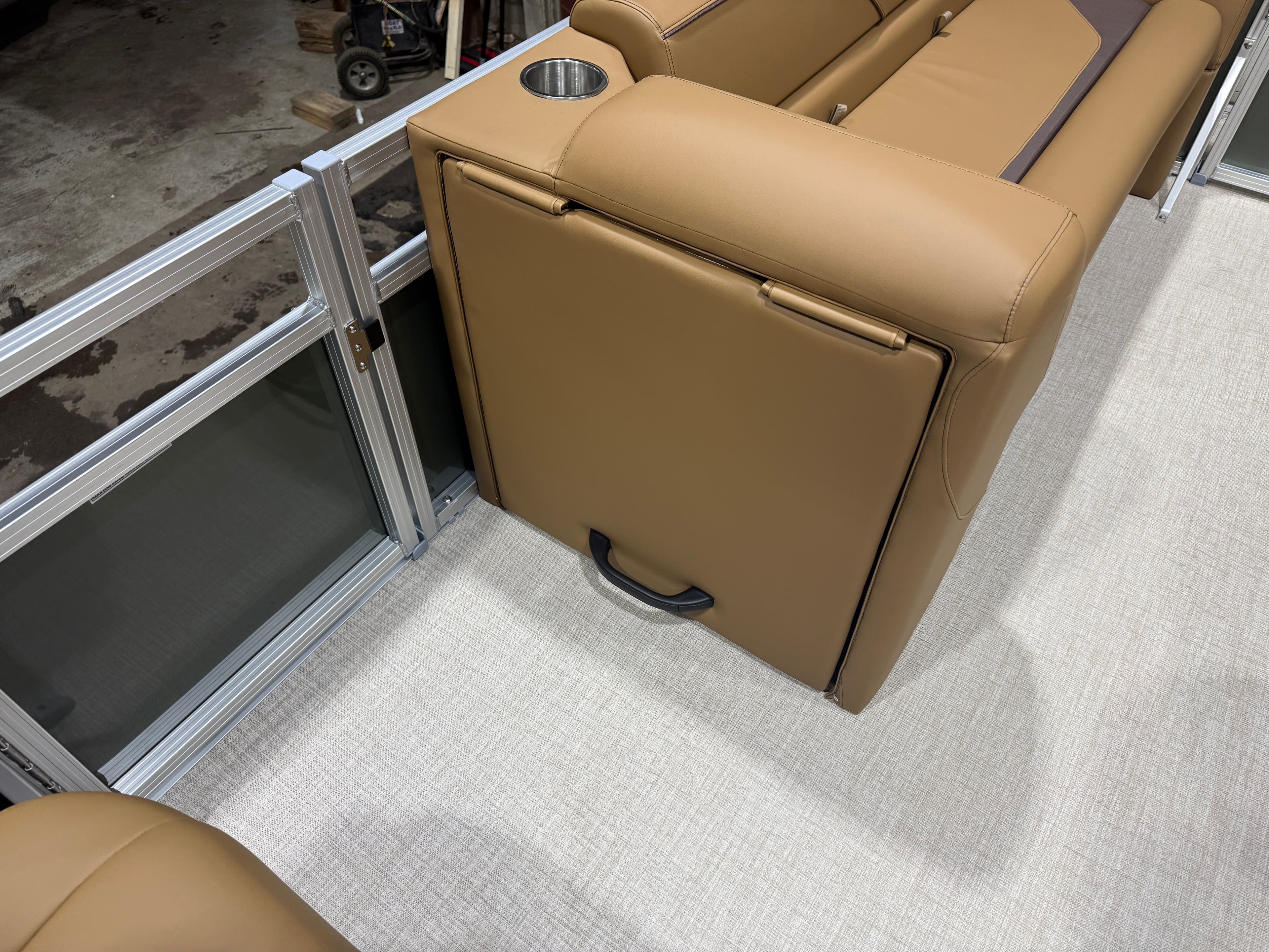 2026 Tahoe Sport 2180 Quad Lounge & Honda 4-Stroke EFI - 23