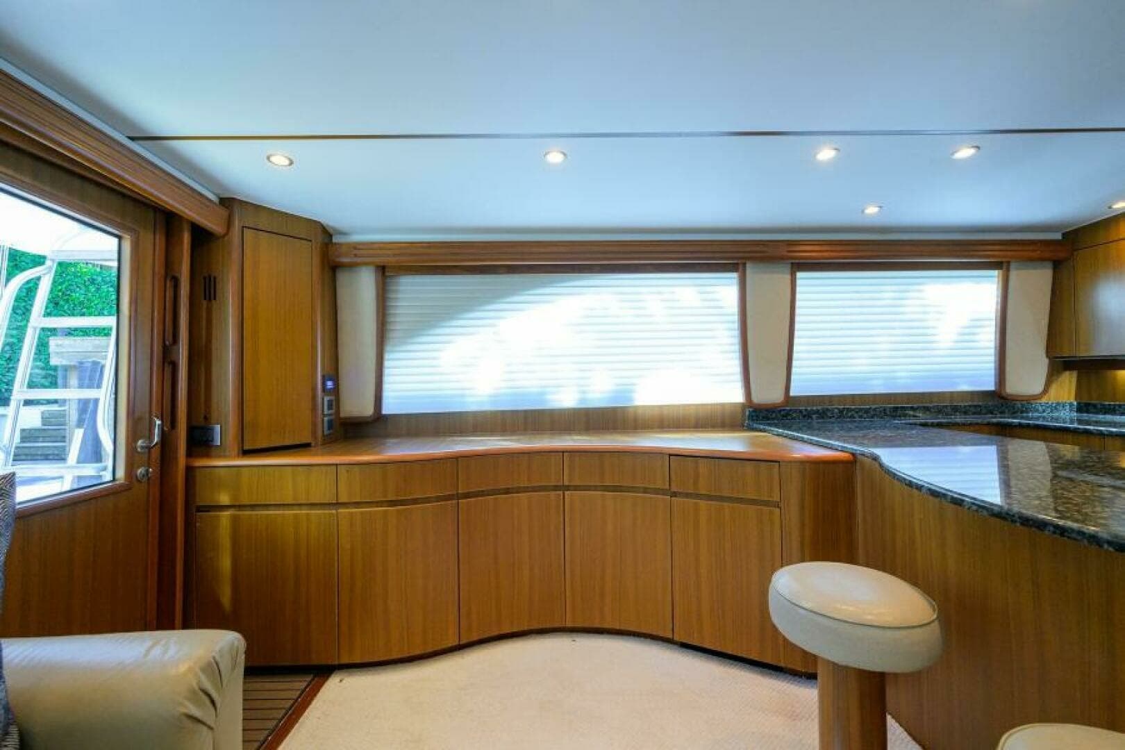 2008 Viking 60 Convertible - Image 30