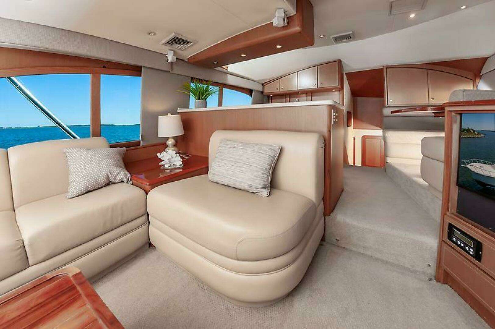 2003 Ocean 57 Convertible - Image 29