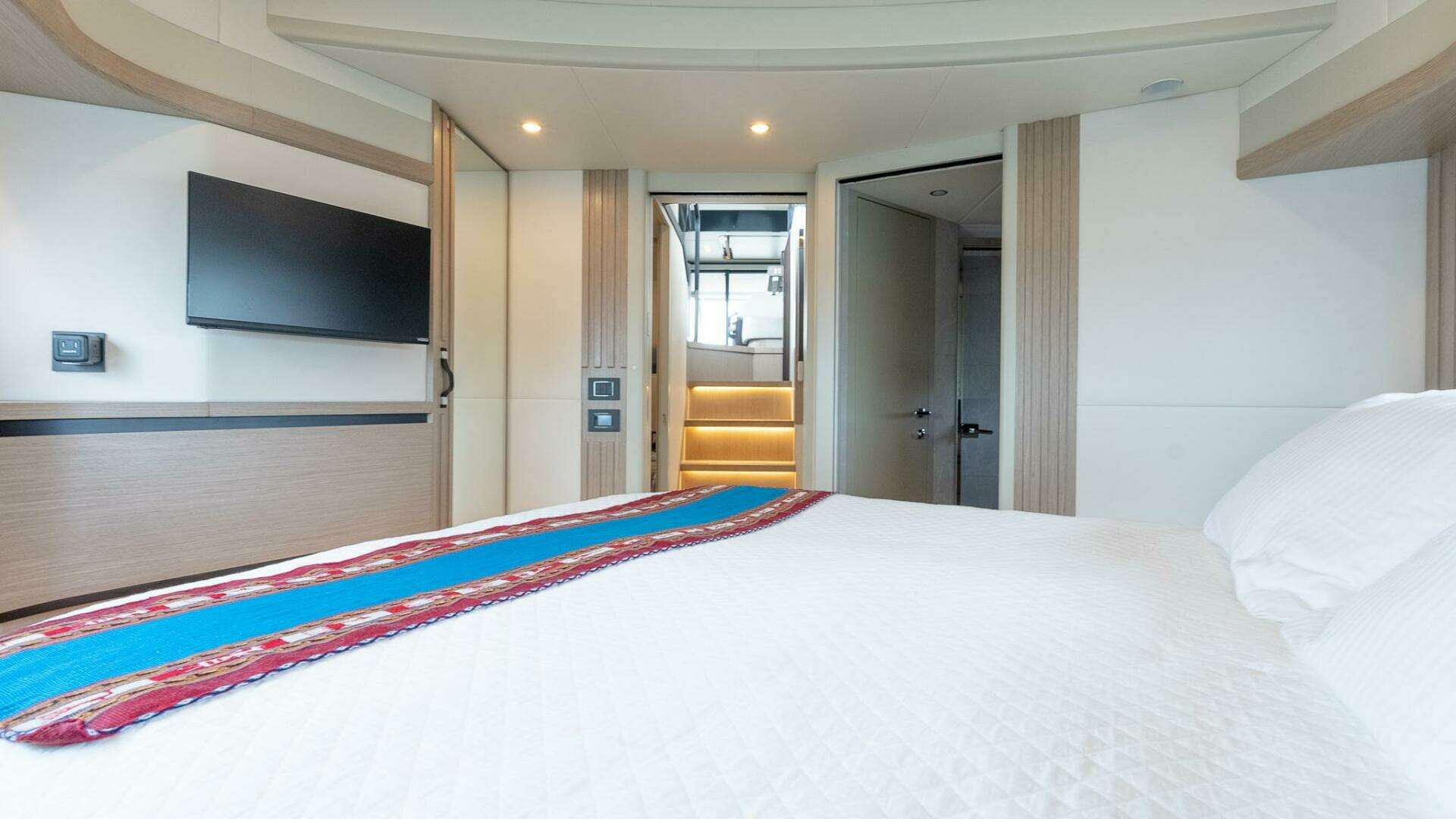 2023 Absolute 52 Navetta - Image 40