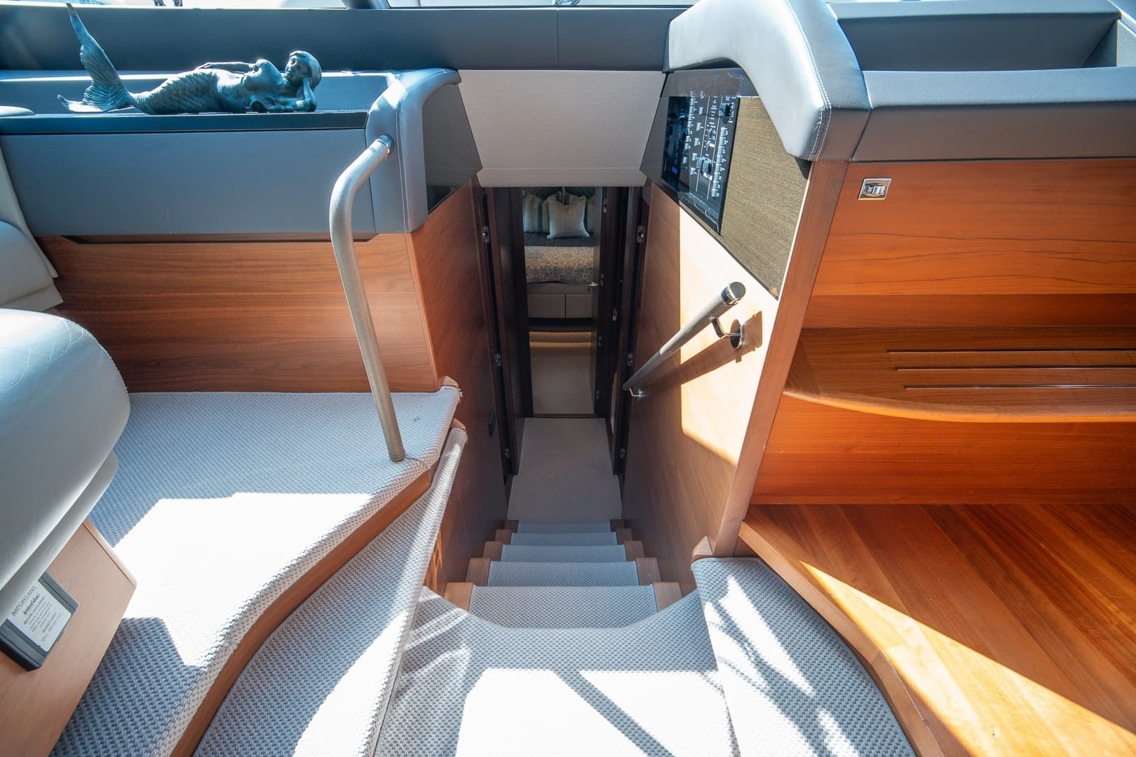 2017 Princess 68 Flybridge - Image 45