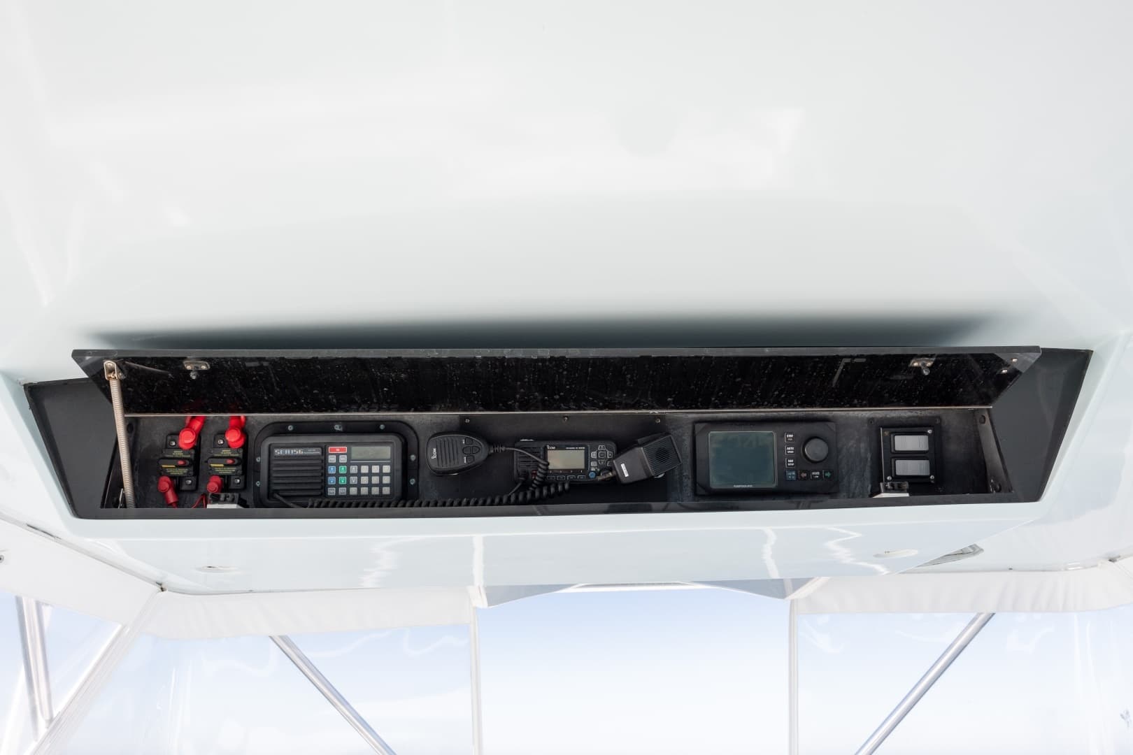2000 Hatteras 50 Convertible - Image 58