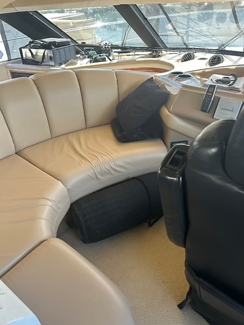 2000 Carver 450 Voyager Pilothouse - Image 25