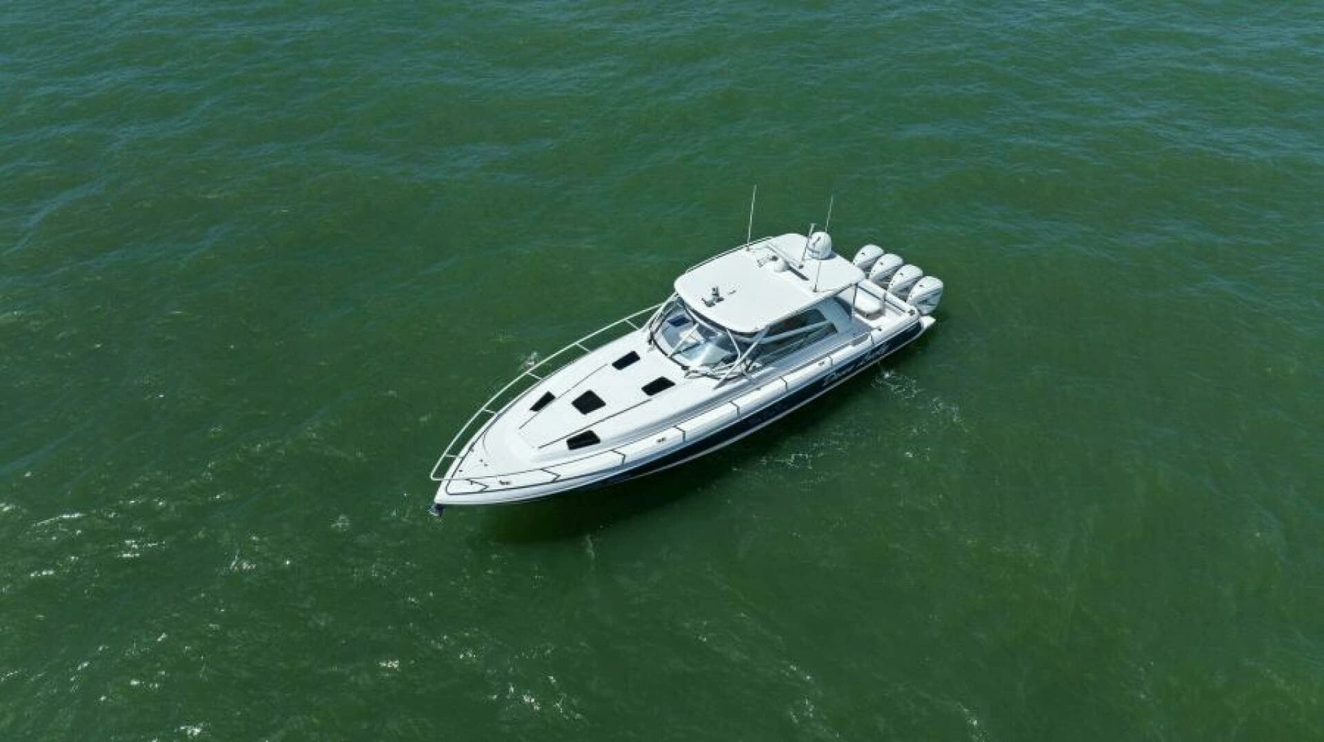 2019 Intrepid 475 Sport Yacht - Image 37