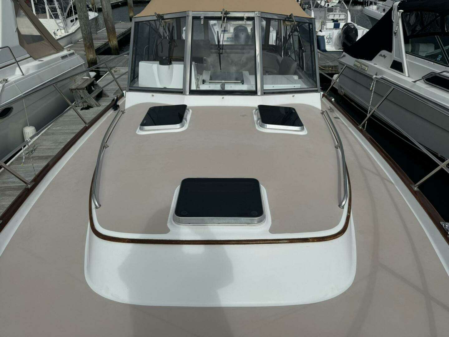 2001 Legacy Yachts Express - Image 46