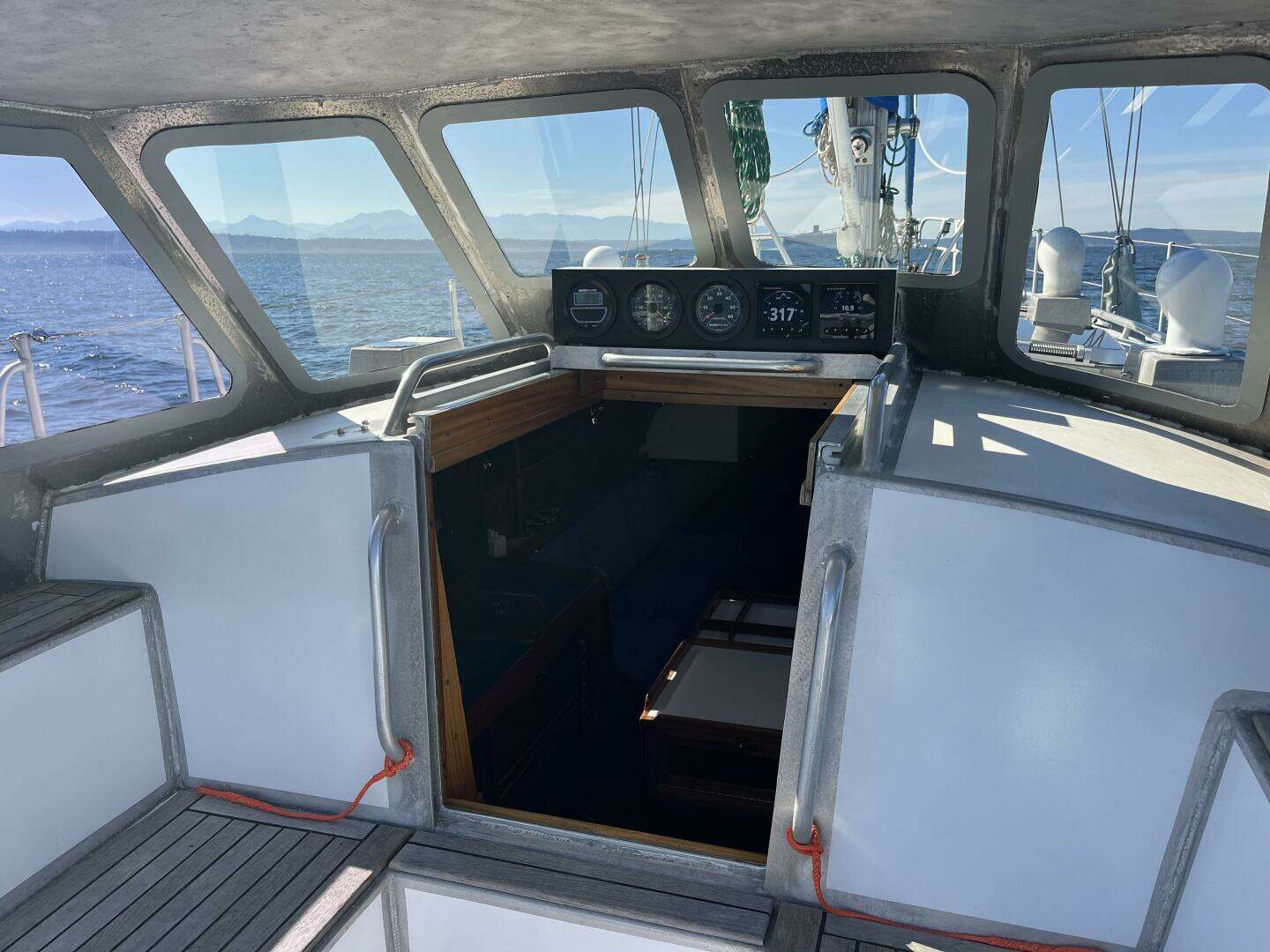 2010 Lavranos 43 - Image 109