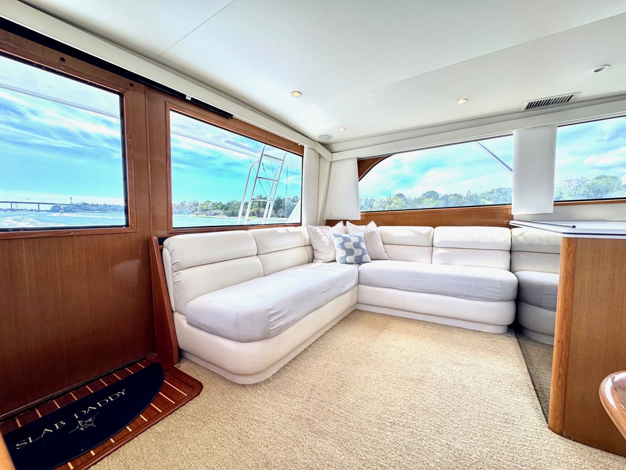 2000 Viking 50 Convertible - 23