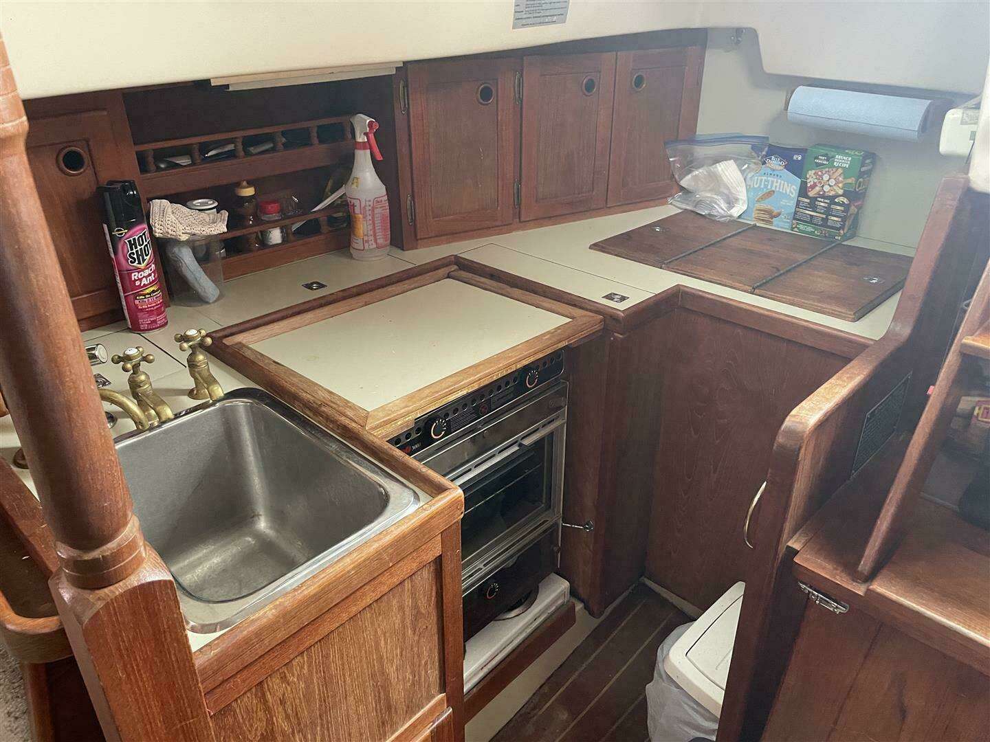 1989 Bayfield 36 Cutter - Image 43