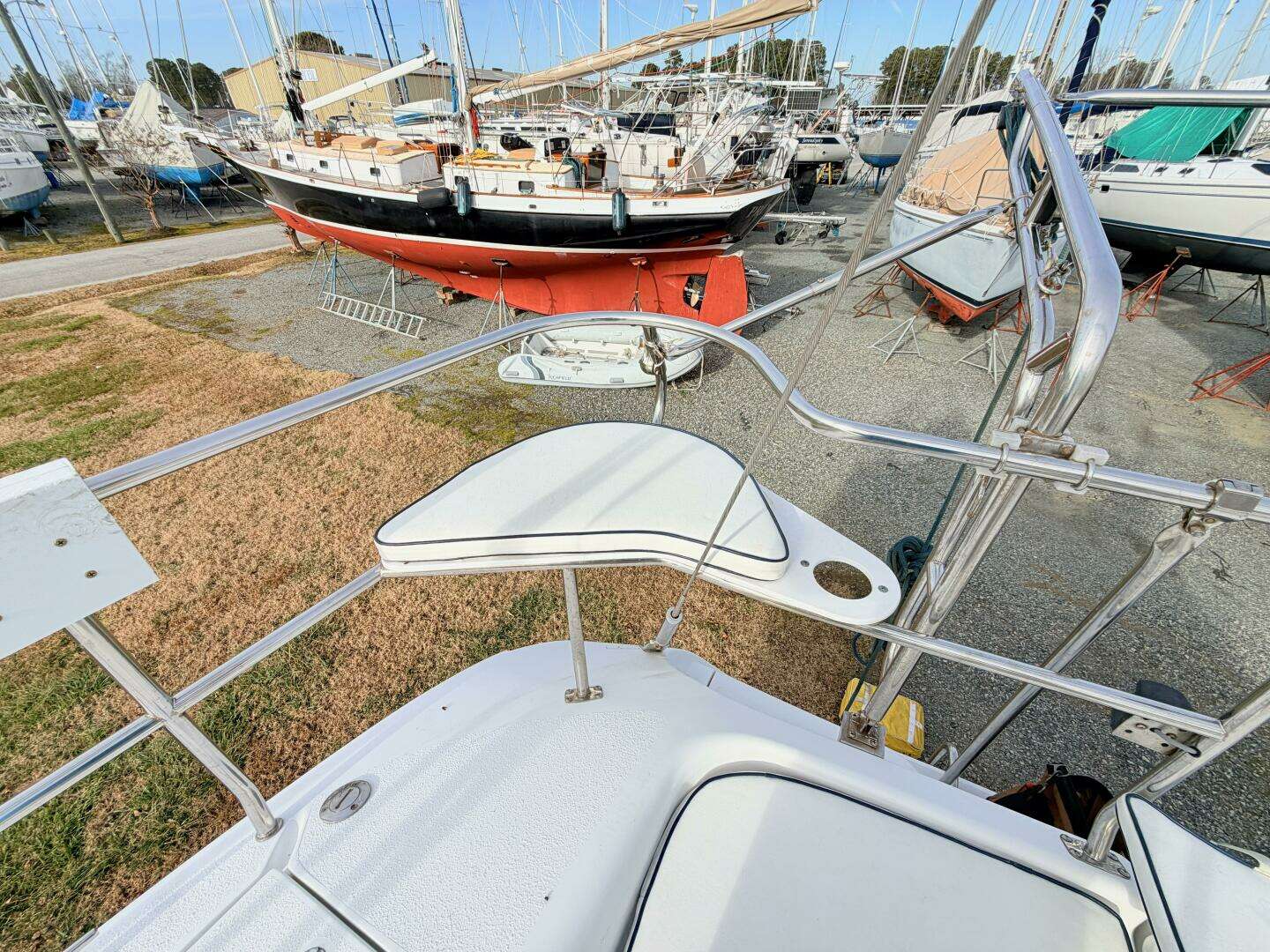 2001 Catalina 380 - Image 19