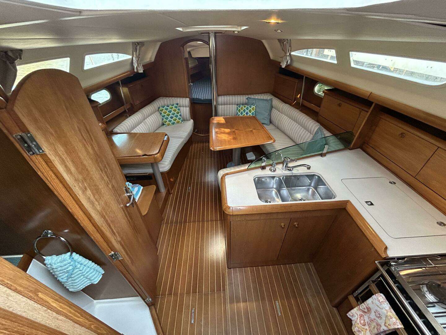2002 Jeanneau Sun Odyssey 37 - Image 27