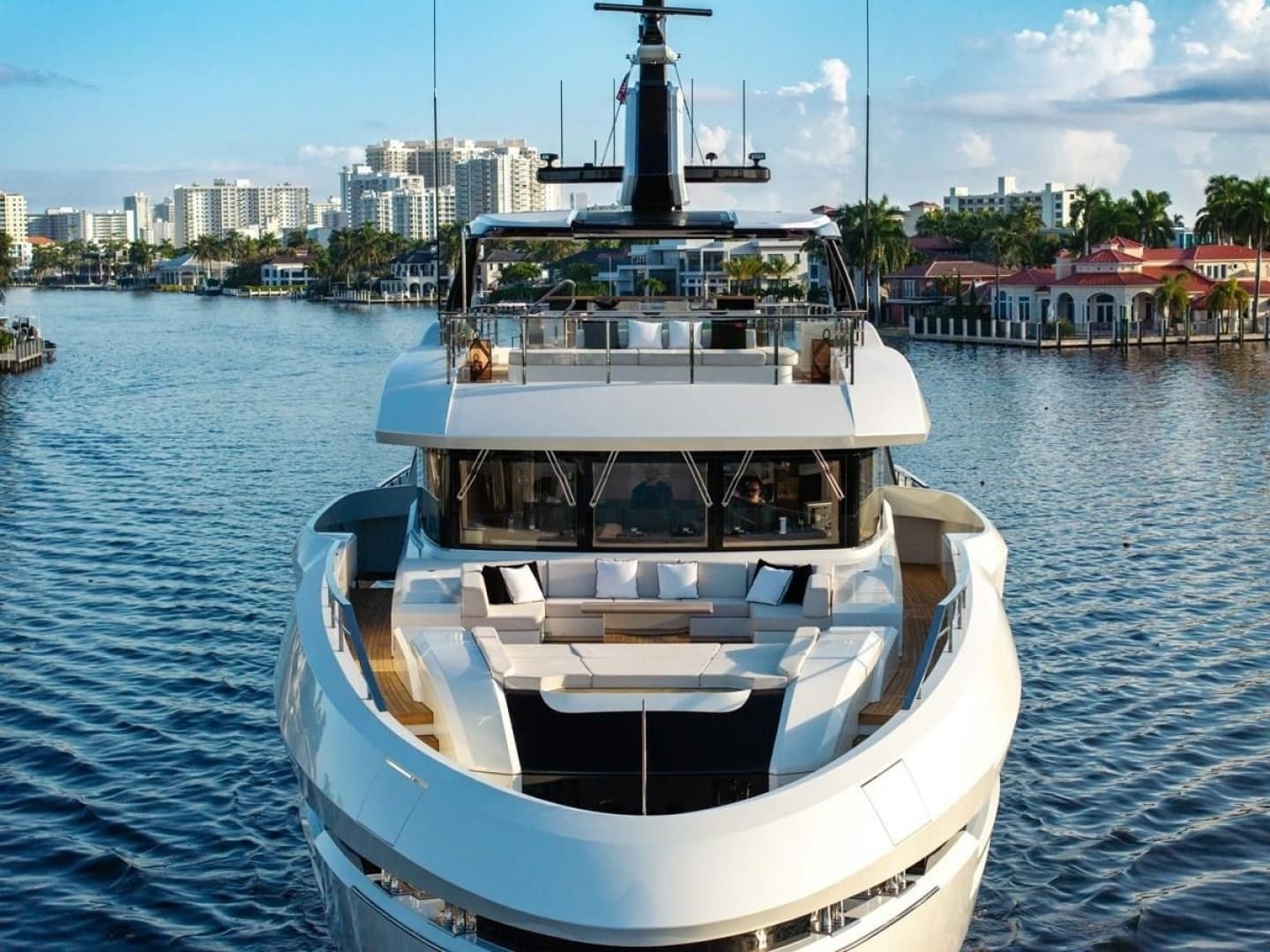 2024 Baglietto DOM 133 Tri-Deck Motoryacht - Image 8