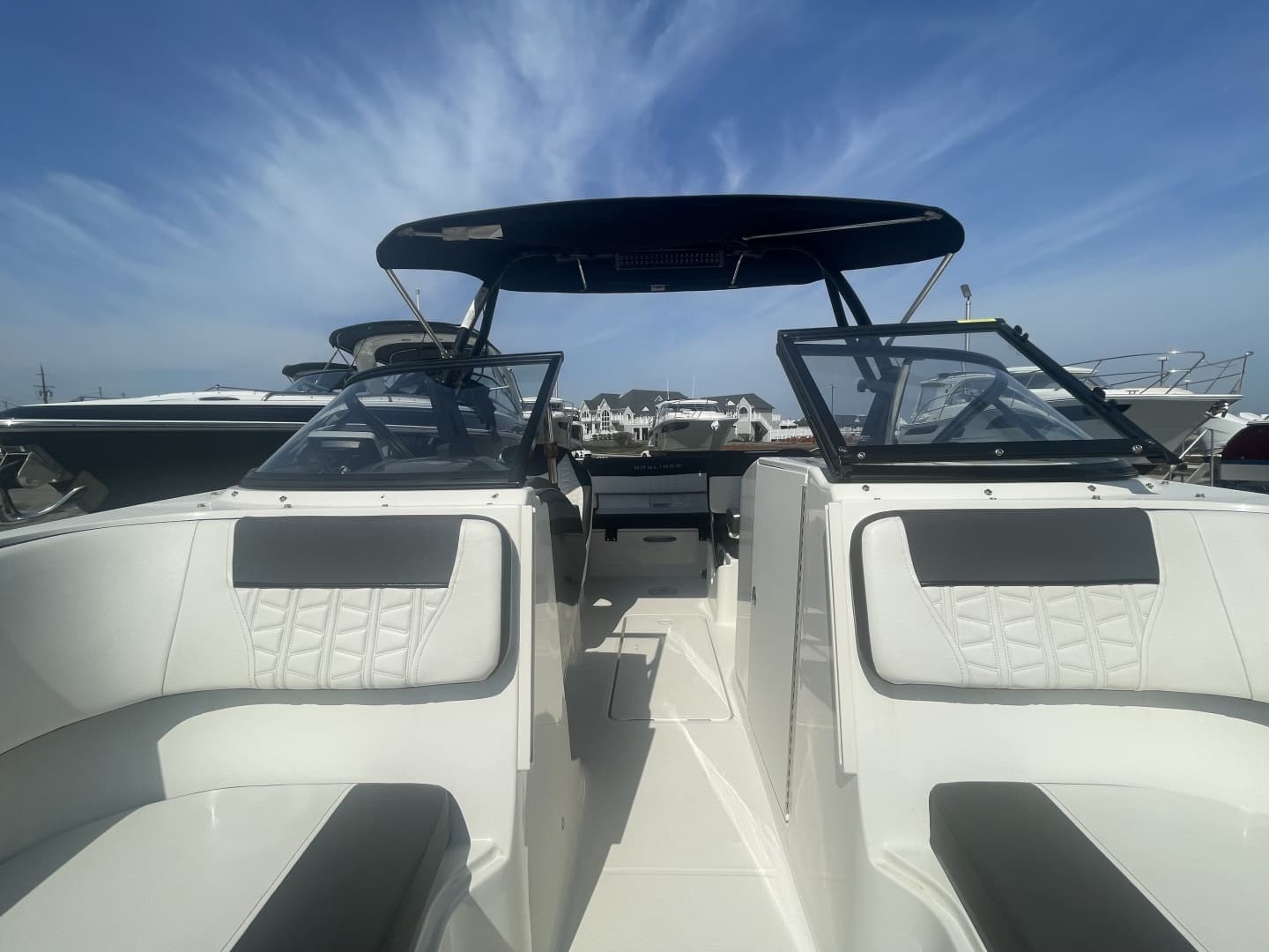 2019 Bayliner VR6 Bowrider I/O - Image 25