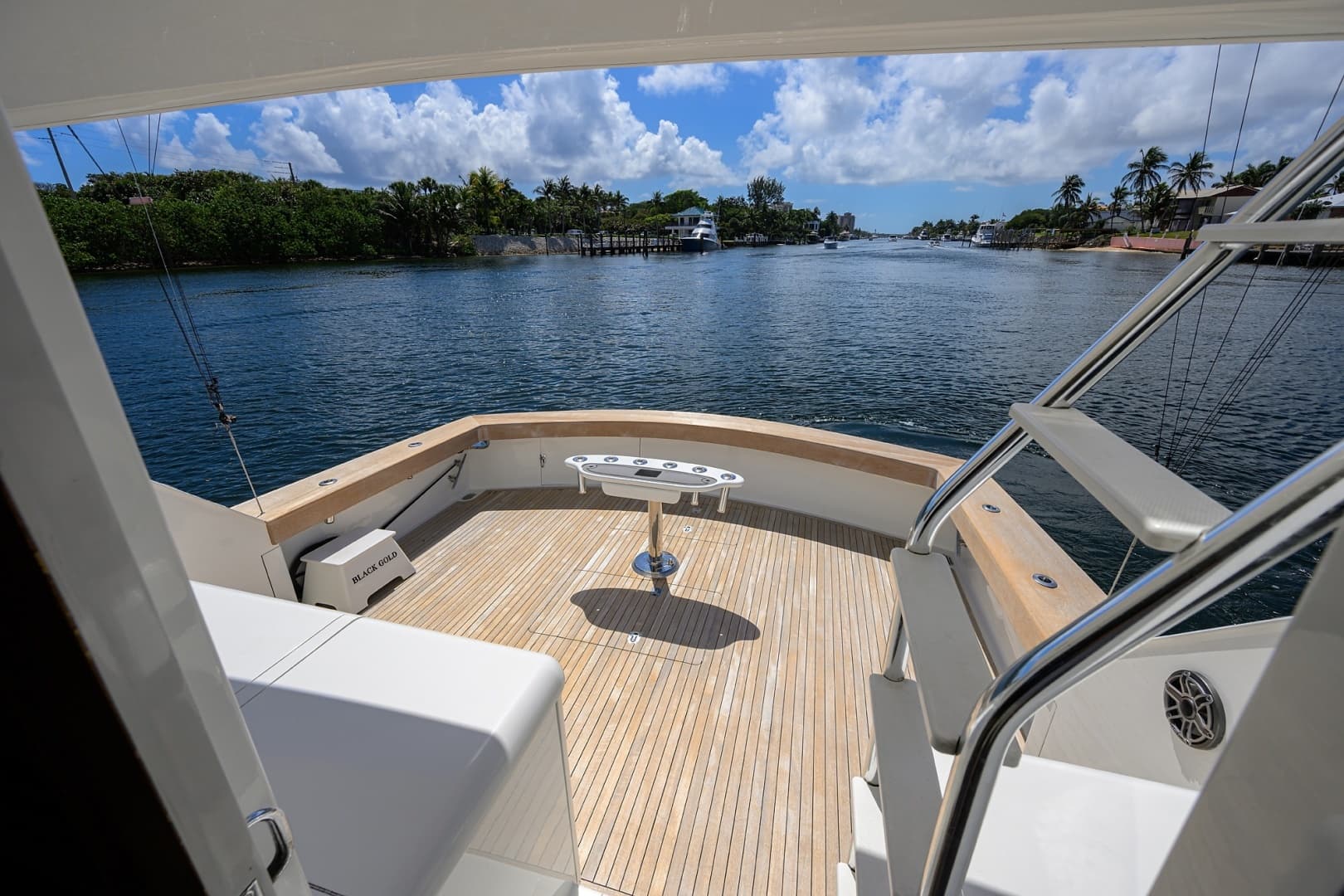 2003 American Custom Yachts — - Image 12