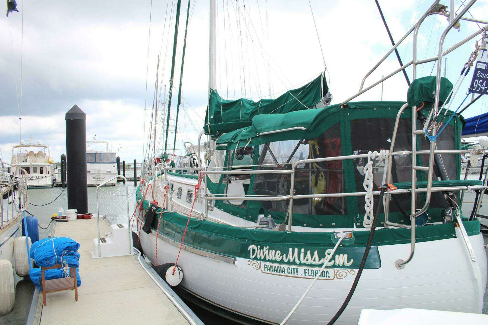 1990 Slocum 43 - Image 4