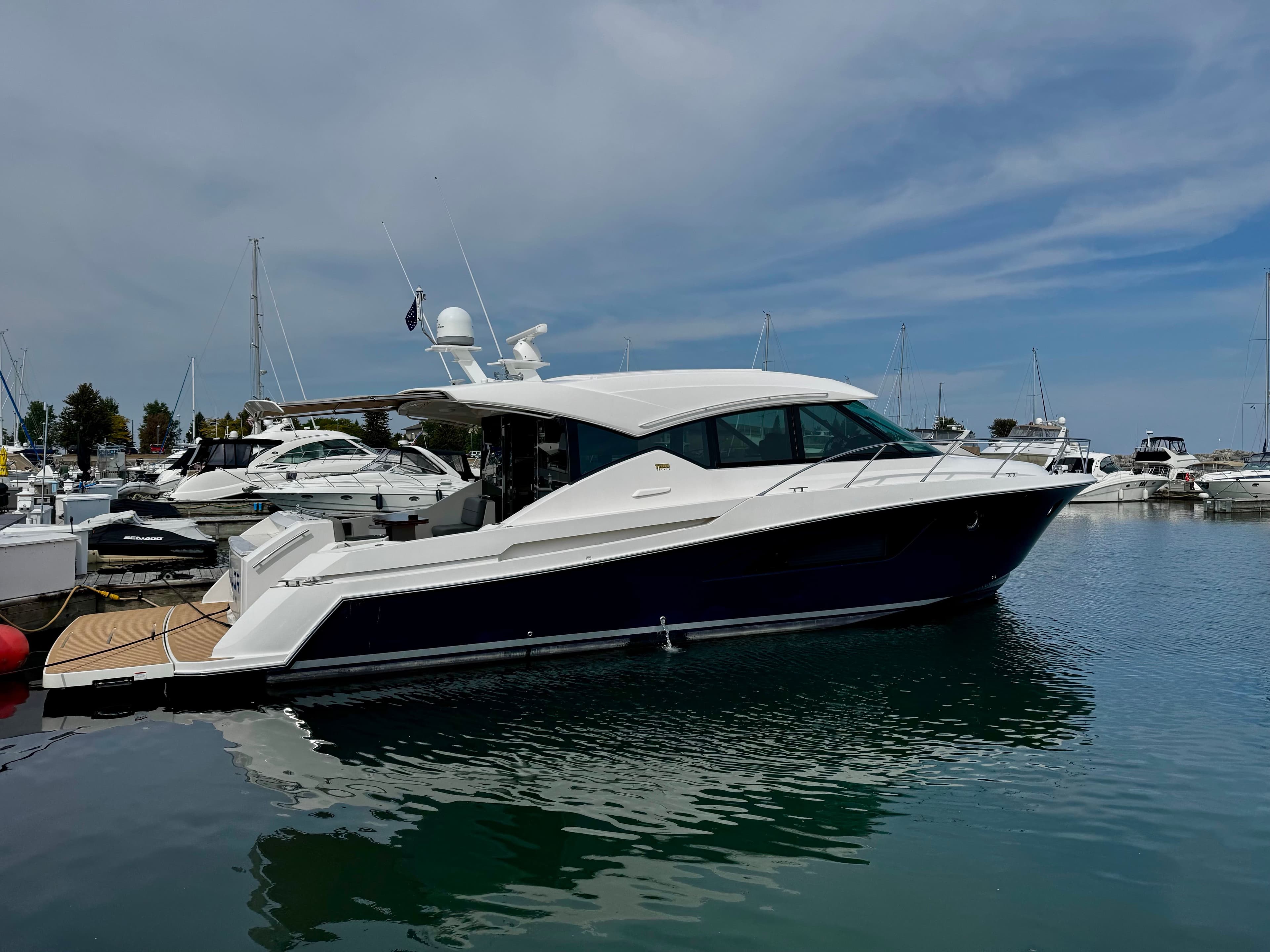 2014 Tiara Yachts 50 Coupe - 7