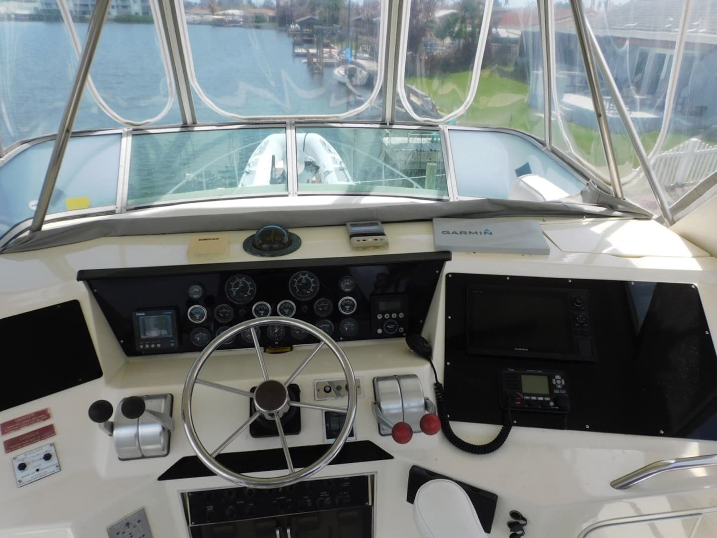 1987 Sea Ray 460 Convertible - Image 17