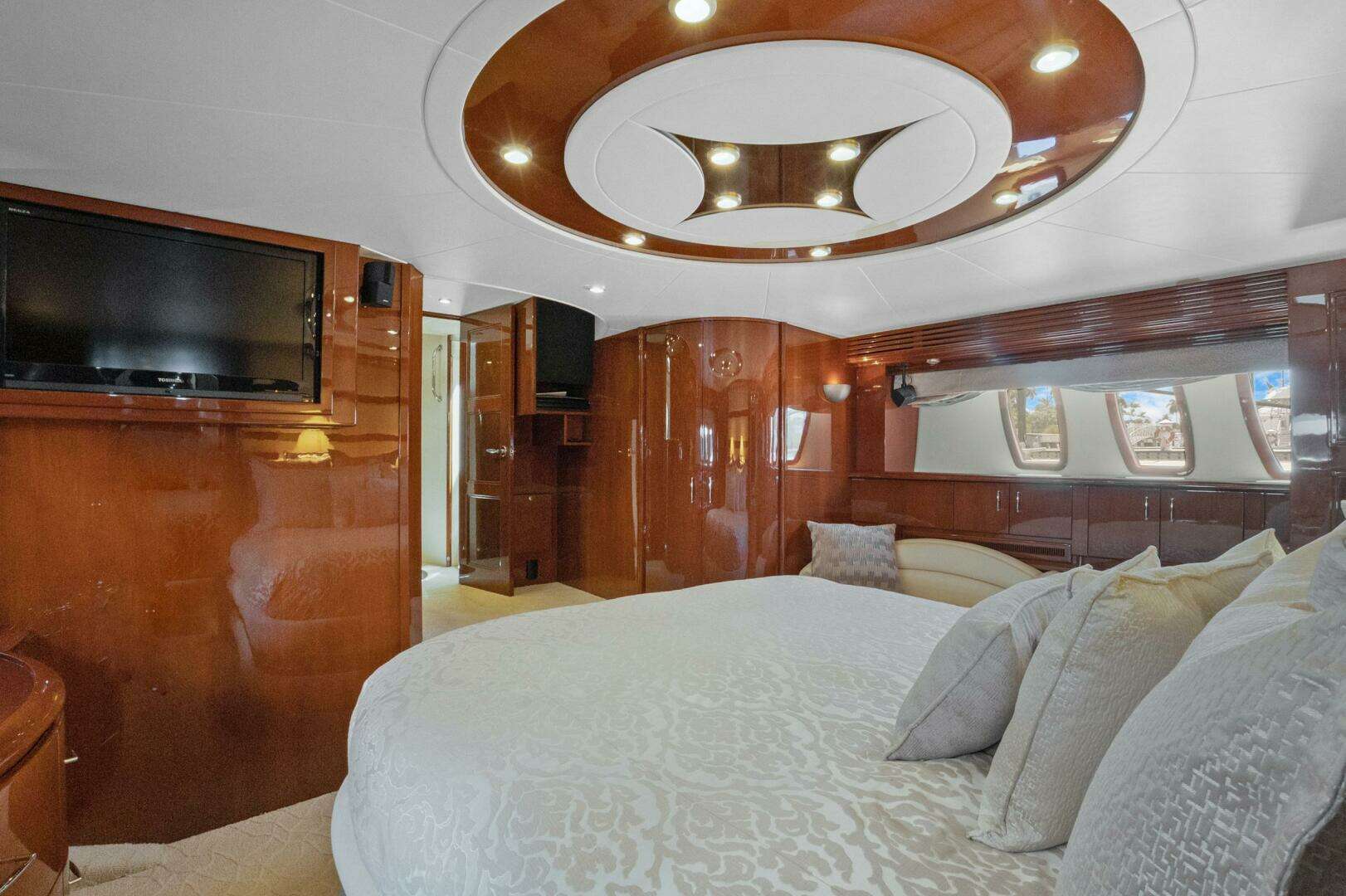 2008 Marquis 690 - Image 28