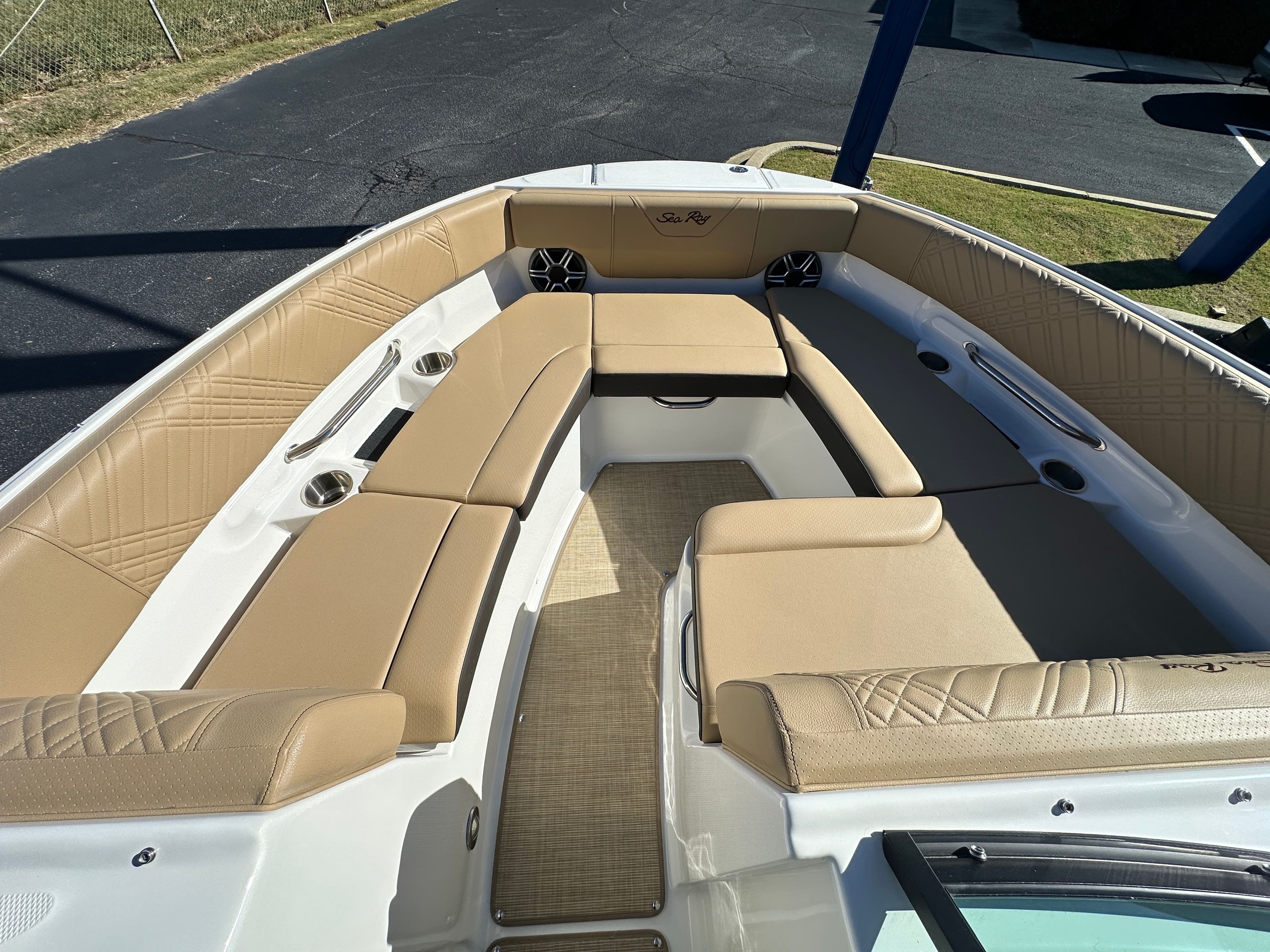 2026 Sea Ray SDX 230 Surf - 26