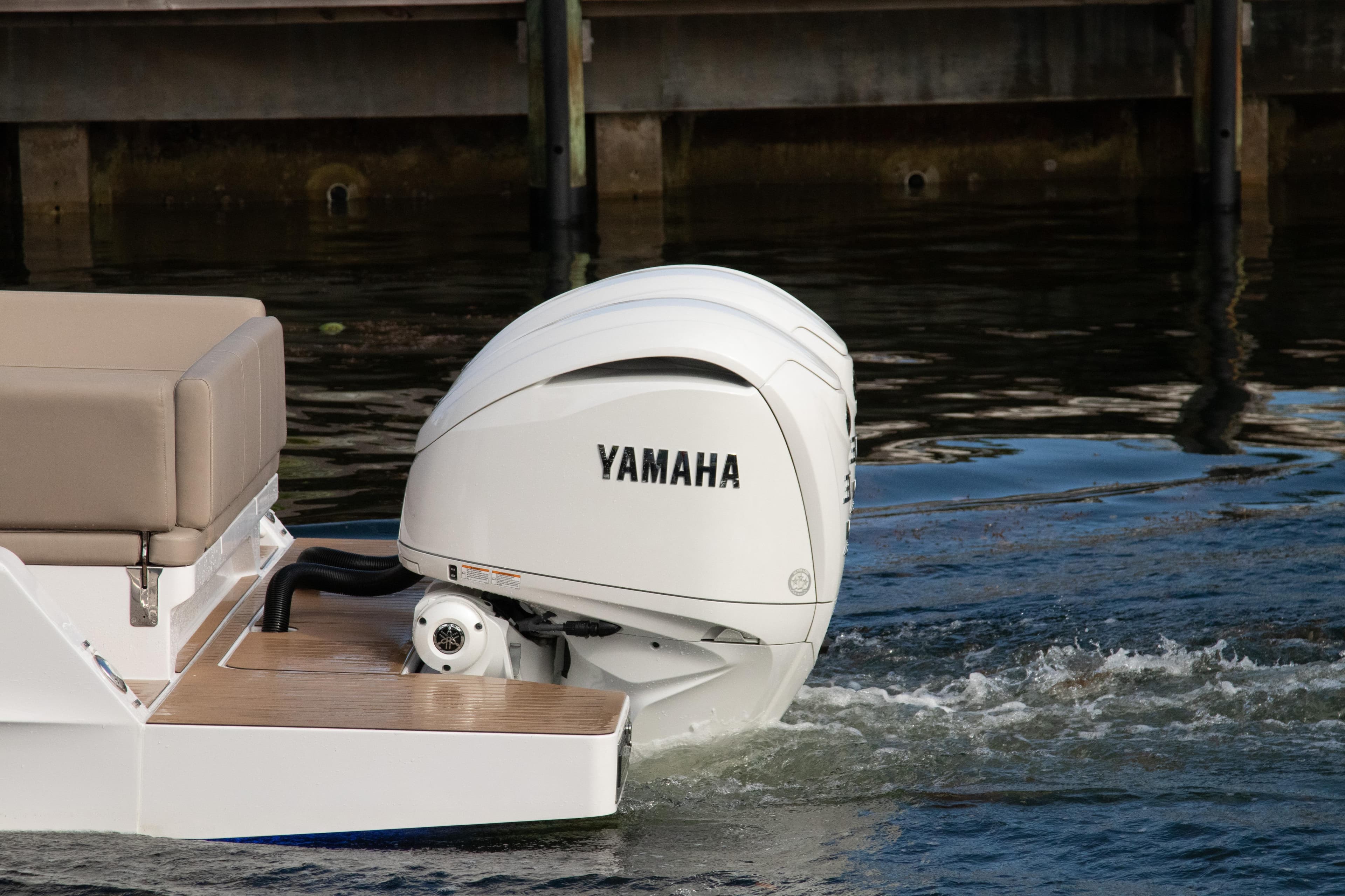 STERK 31 boat with Yamaha outboard motor, year 2025.