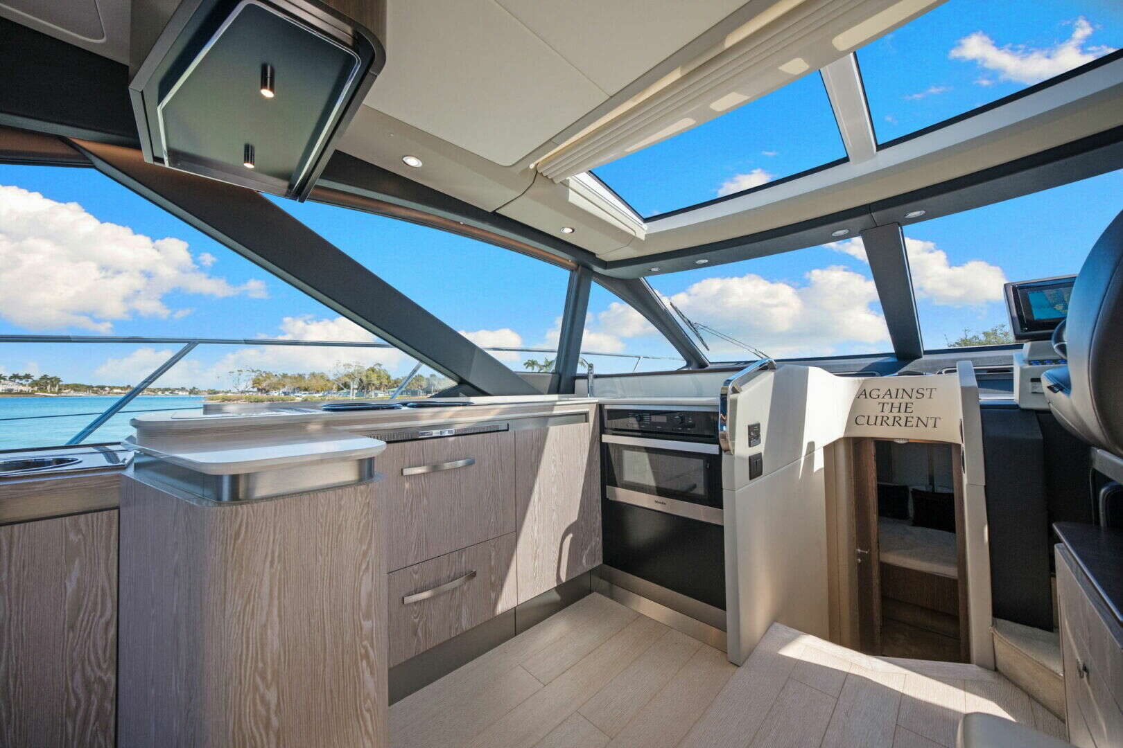 2022 Azimut S6 - Image 61
