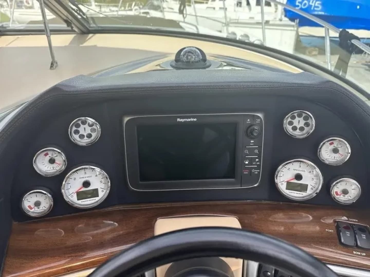 2015 Four Winns 375 Vista - Image 22