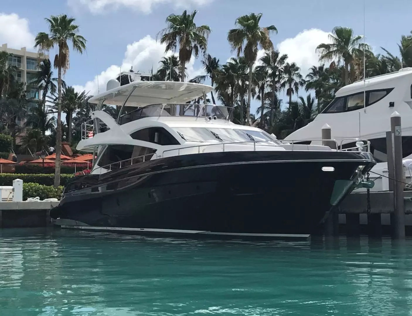 2016 Sunseeker Yacht - Image 2