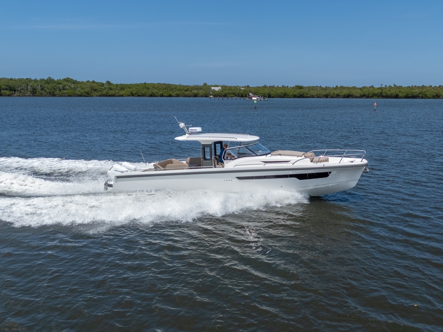 2025 Nimbus Tender 11 - Image 28